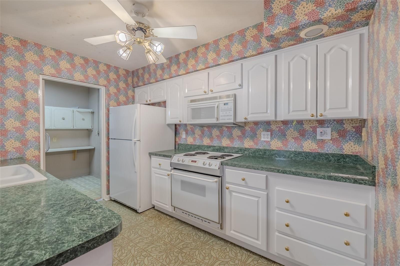 VAN SANT SUB - Residential