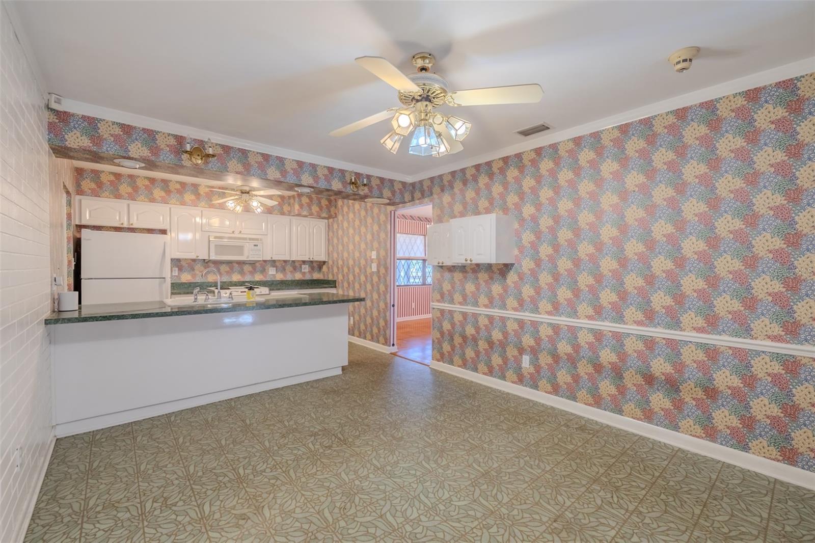 VAN SANT SUB - Residential