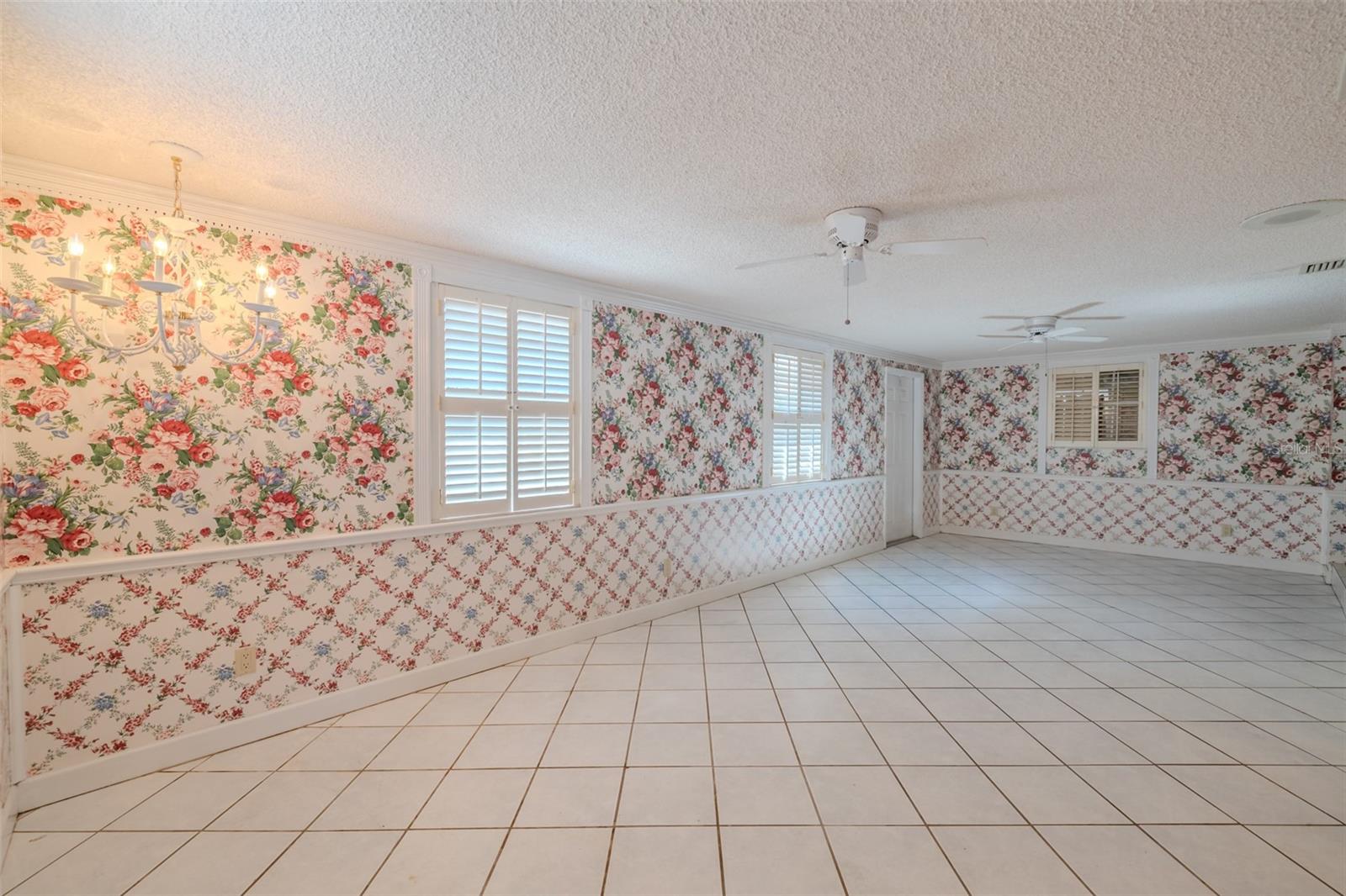 VAN SANT SUB - Residential