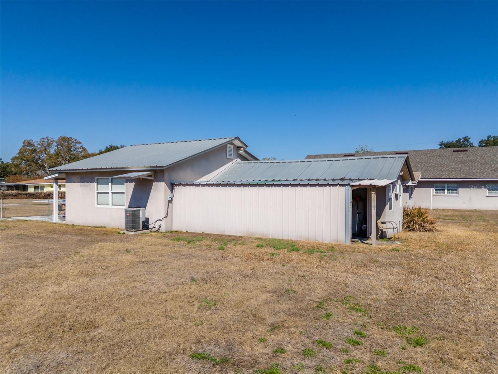 VAN SANT SUB - Residential