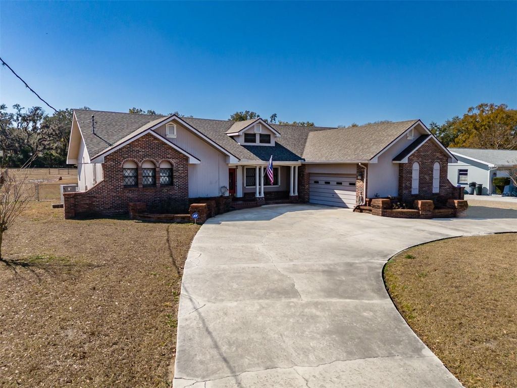Photo of 1109 Orangewalk Drive, Brandon, FL 33511 (MLS # TB8476905)