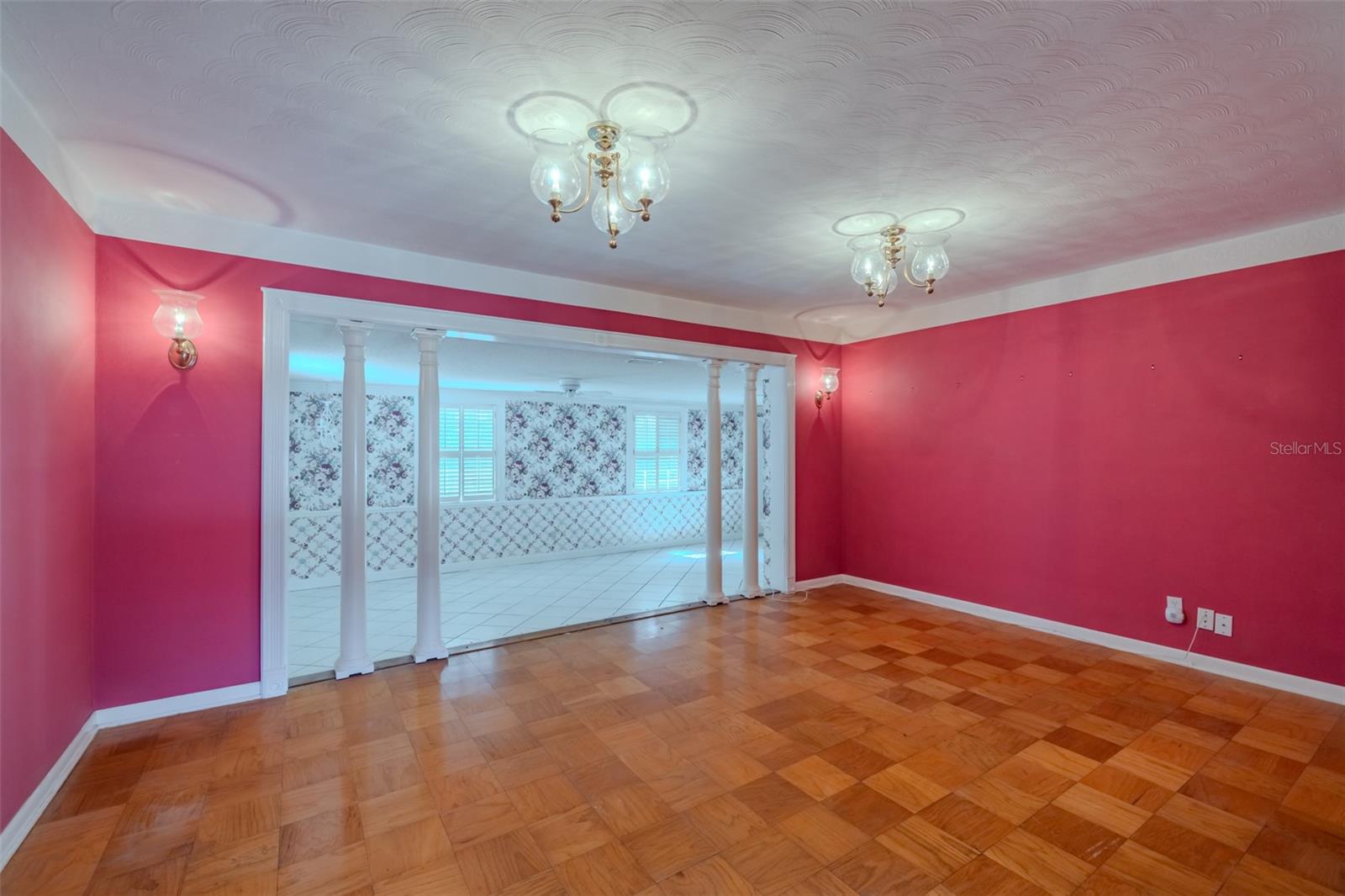 VAN SANT SUB - Residential