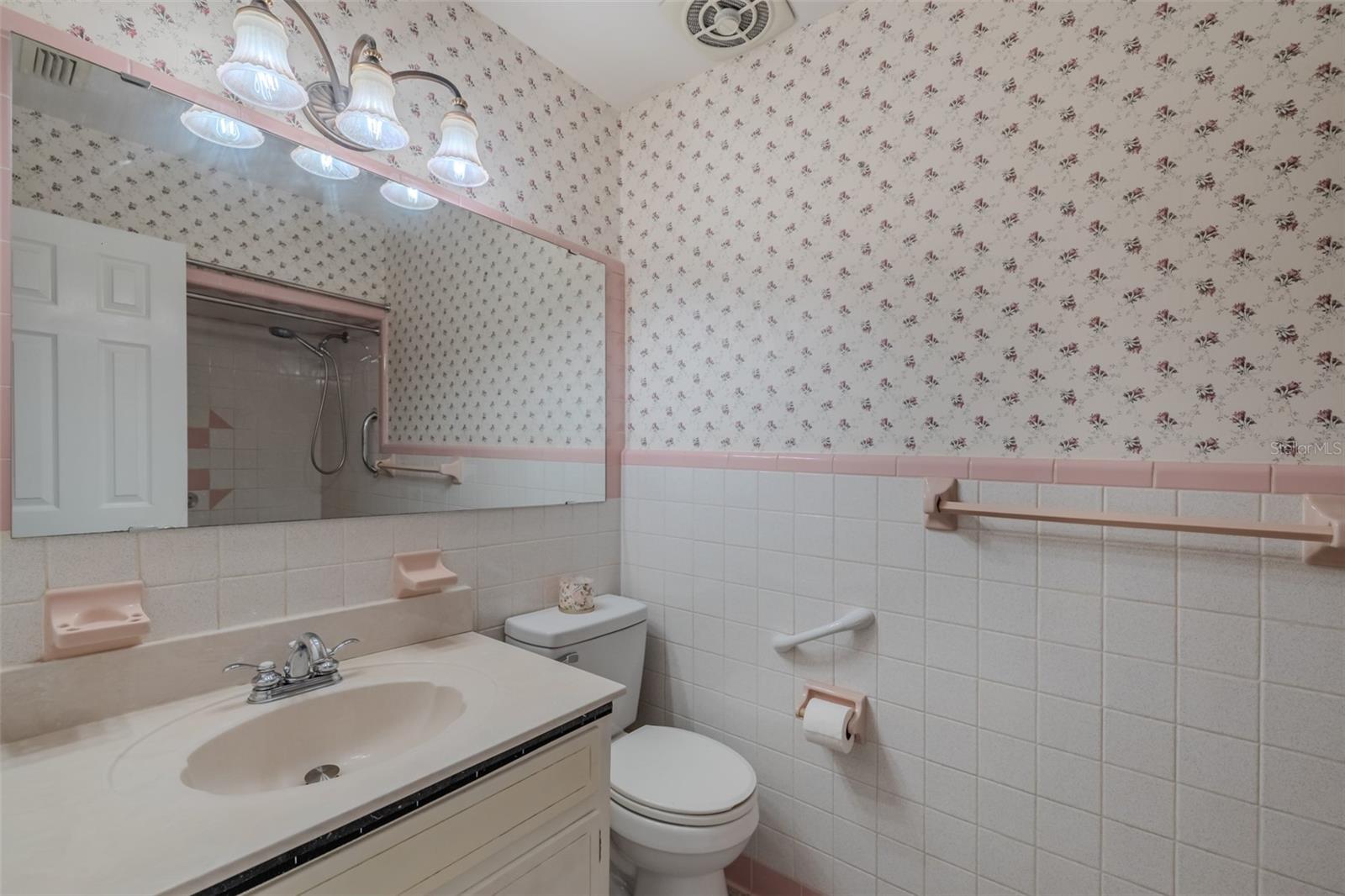 VAN SANT SUB - Residential