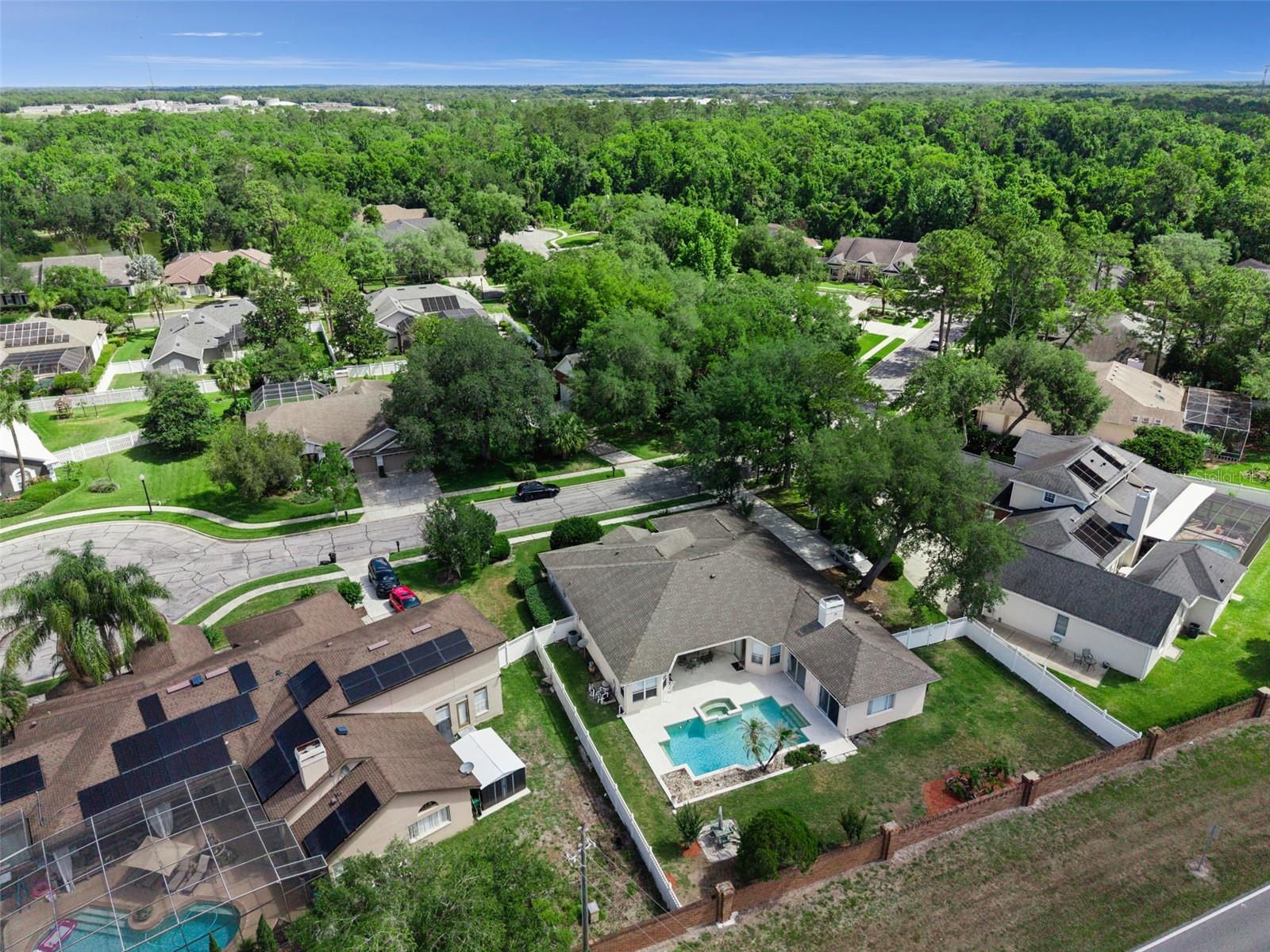 RIVER WALK - Residential