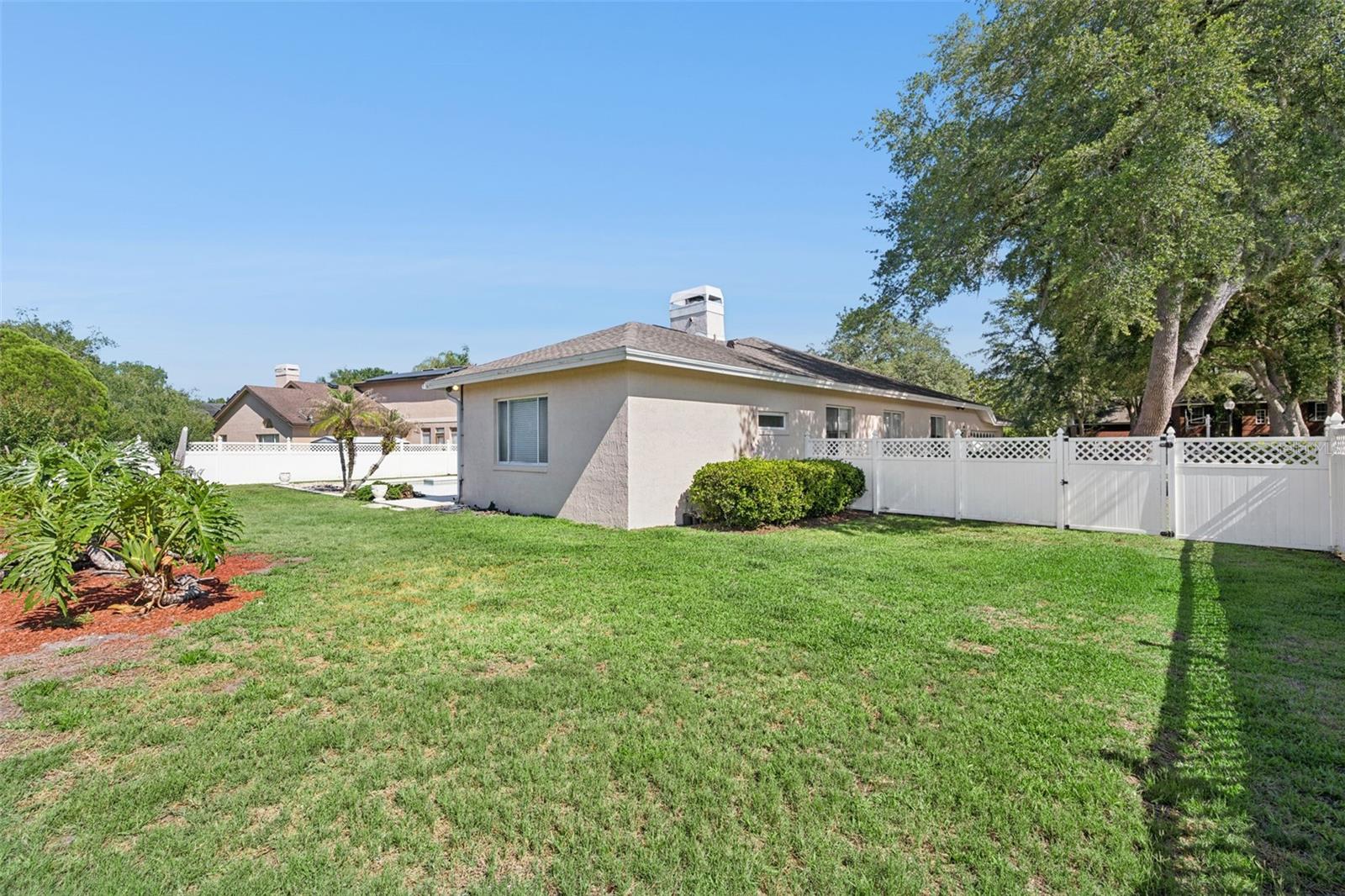 RIVER WALK - Residential