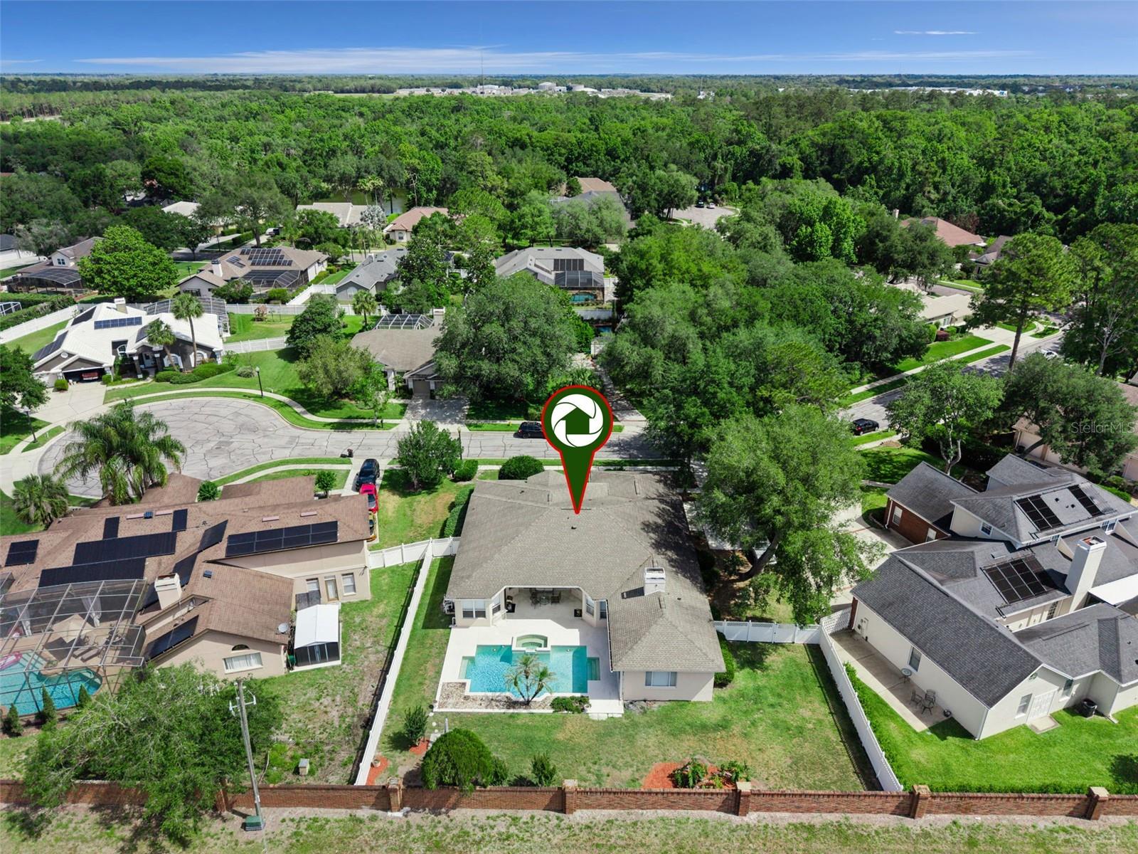 RIVER WALK - Residential