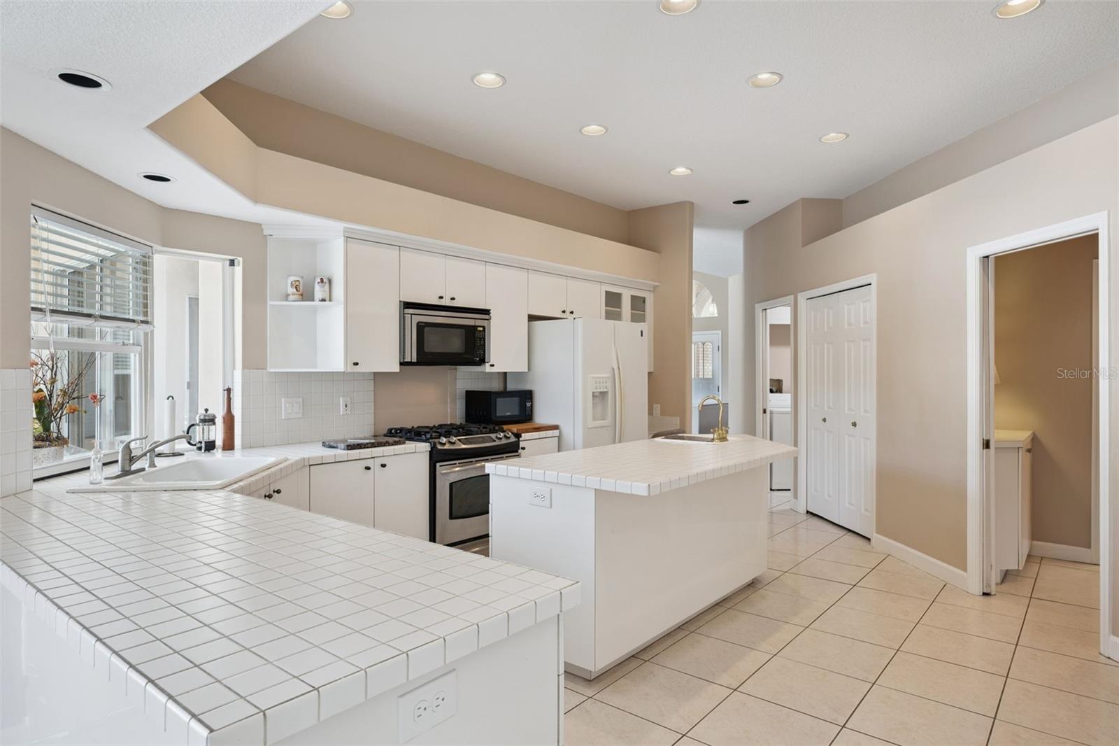 RIVER WALK - Residential
