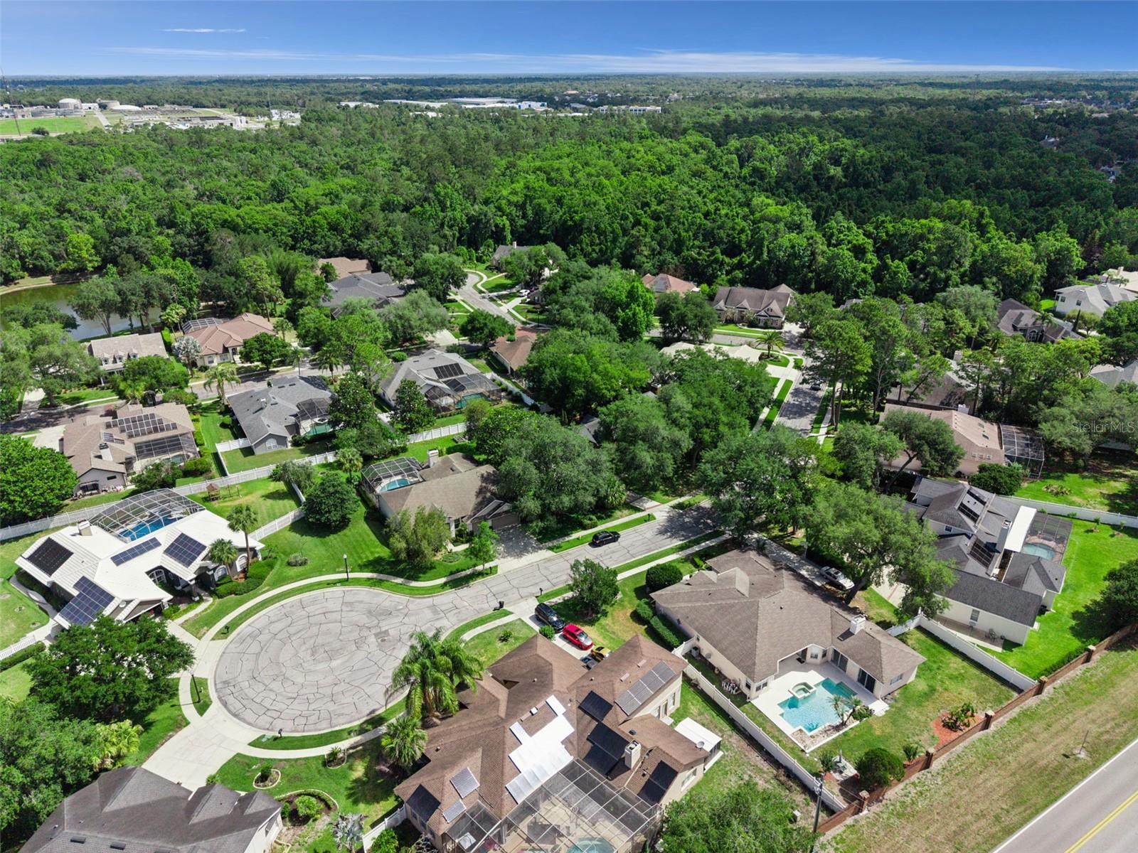 RIVER WALK - Residential