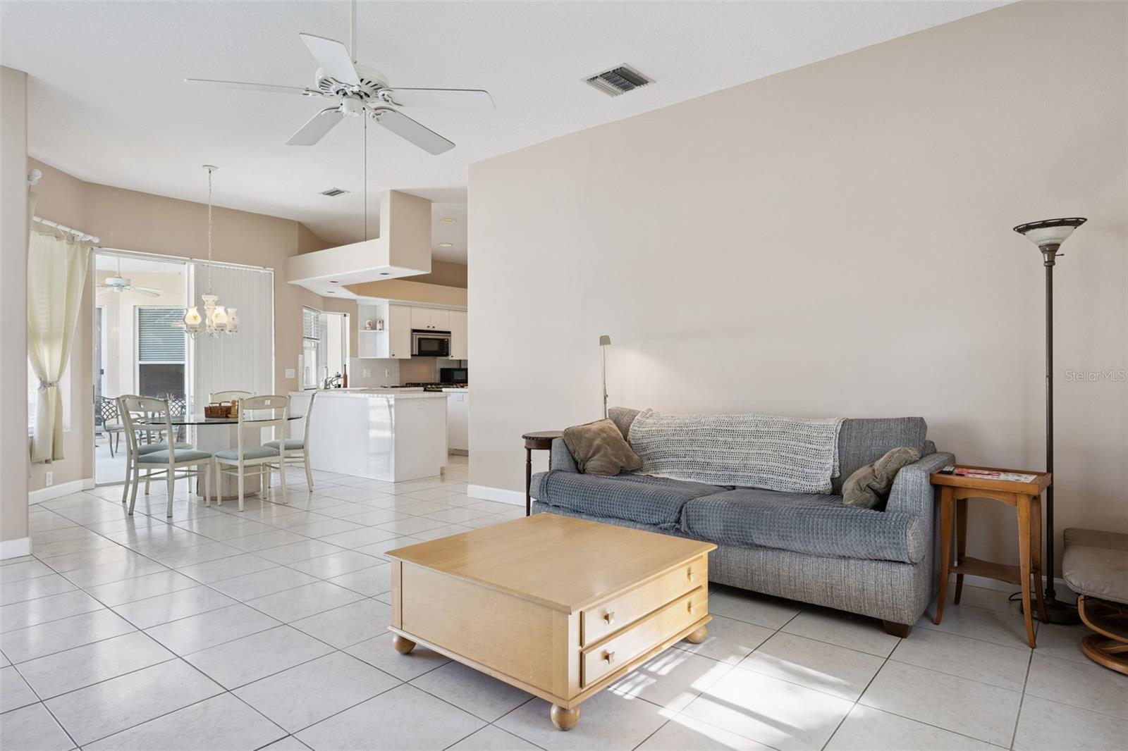 RIVER WALK - Residential