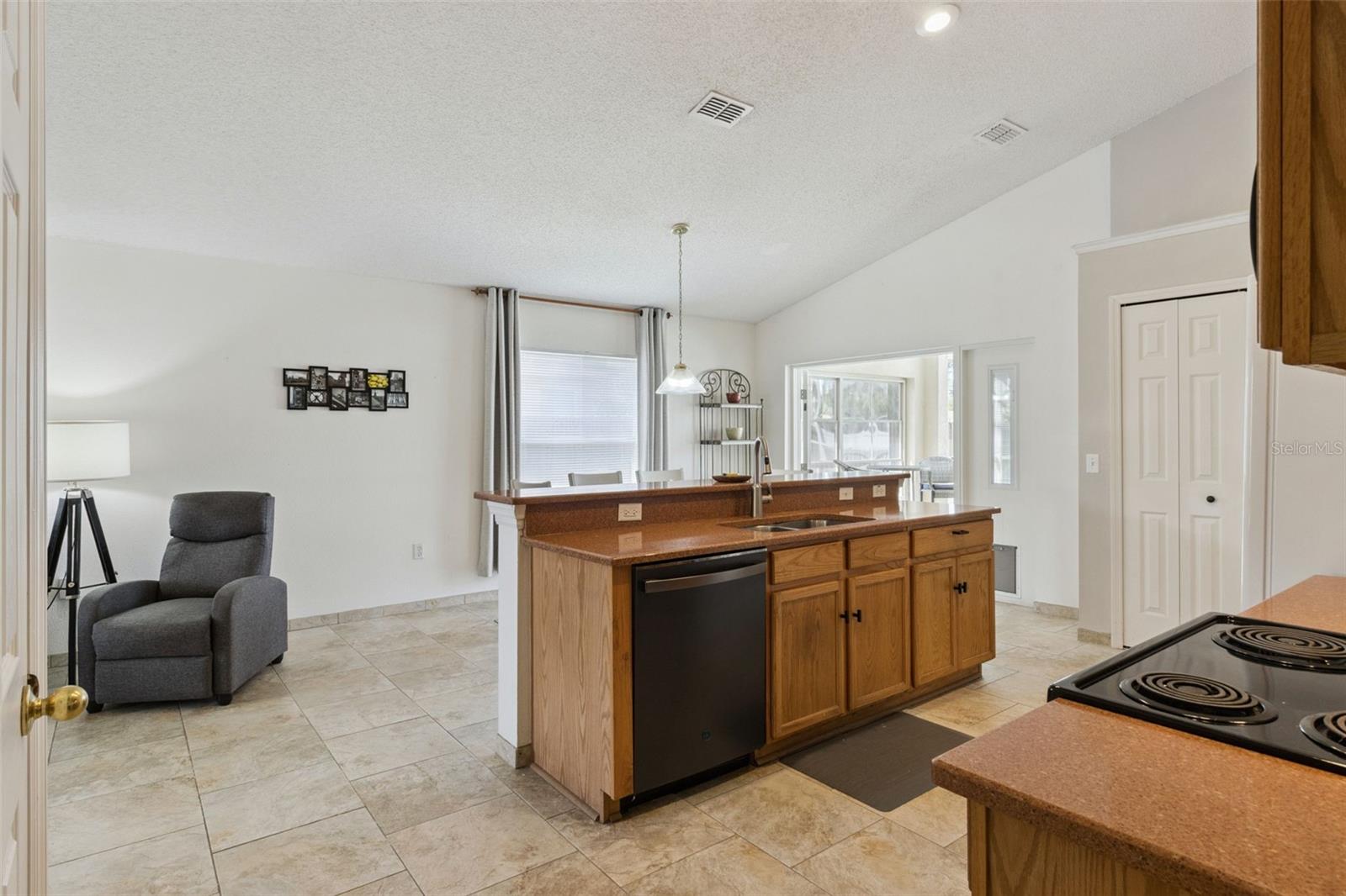 HUNTERS GREENE PH 01 - Residential