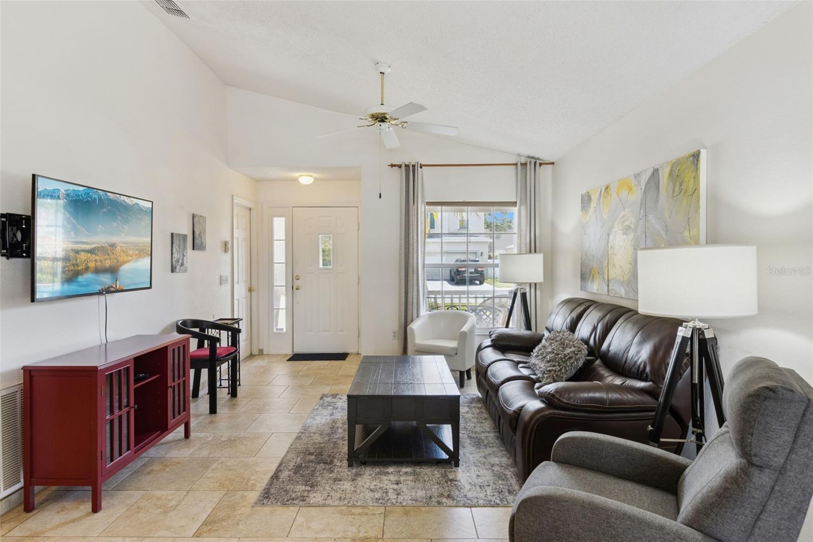 HUNTERS GREENE PH 01 - Residential