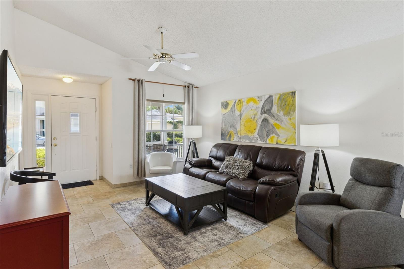 HUNTERS GREENE PH 01 - Residential