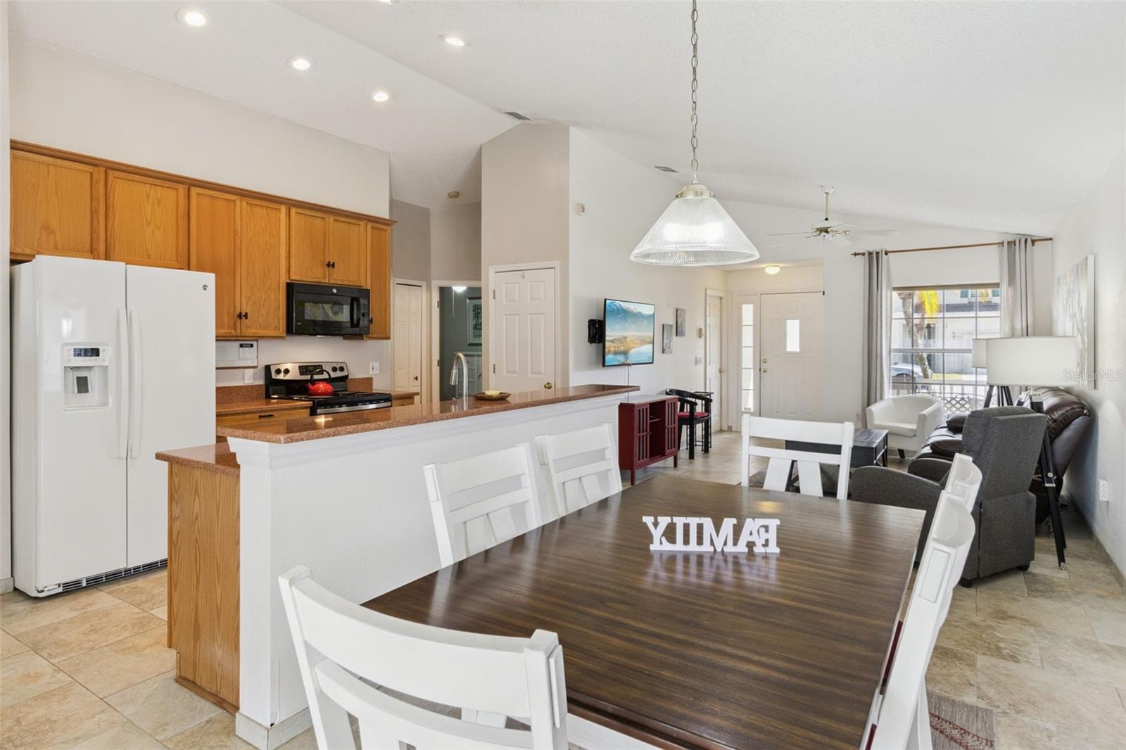 HUNTERS GREENE PH 01 - Residential