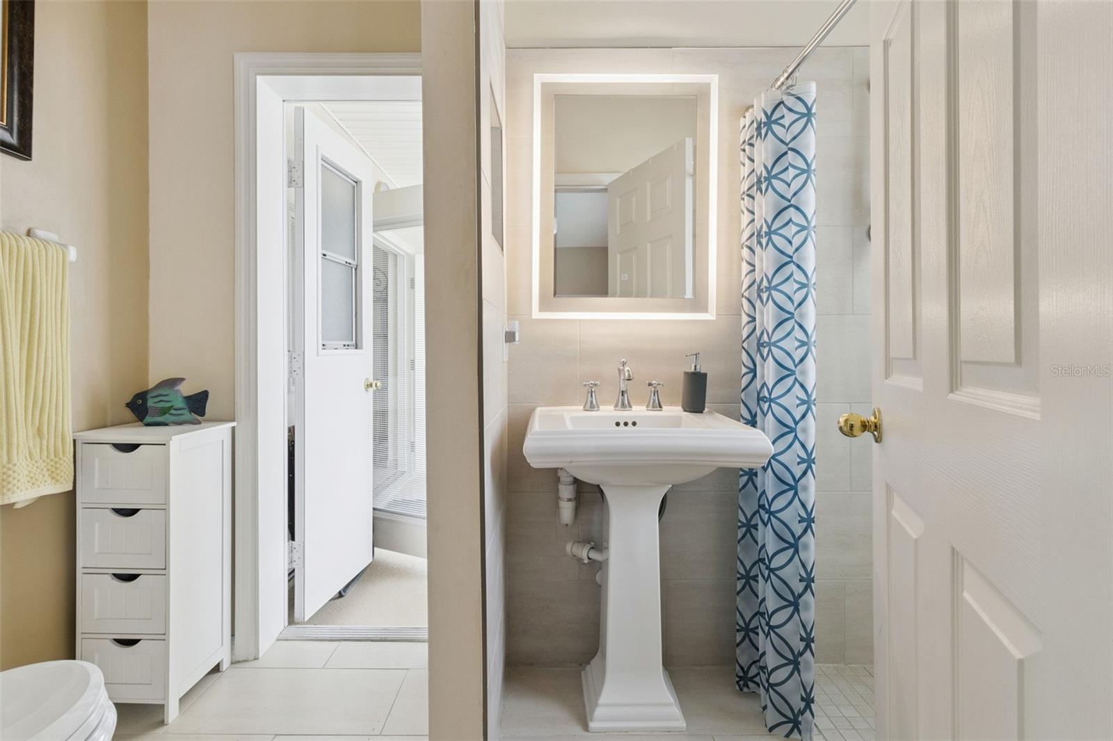 HUNTERS GREENE PH 01 - Residential