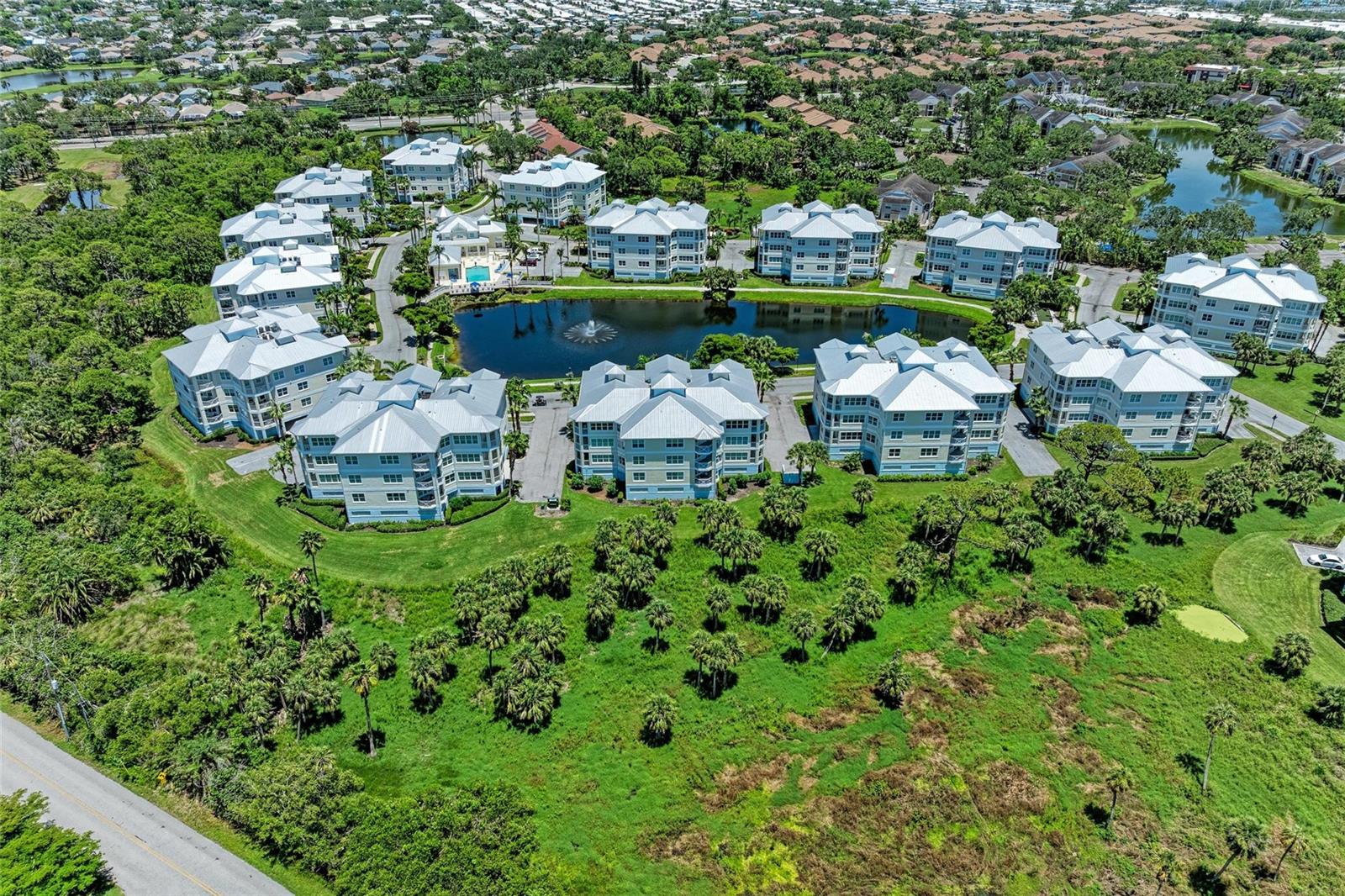 PALMA SOLA BAY CLUB PH 1 - Residential