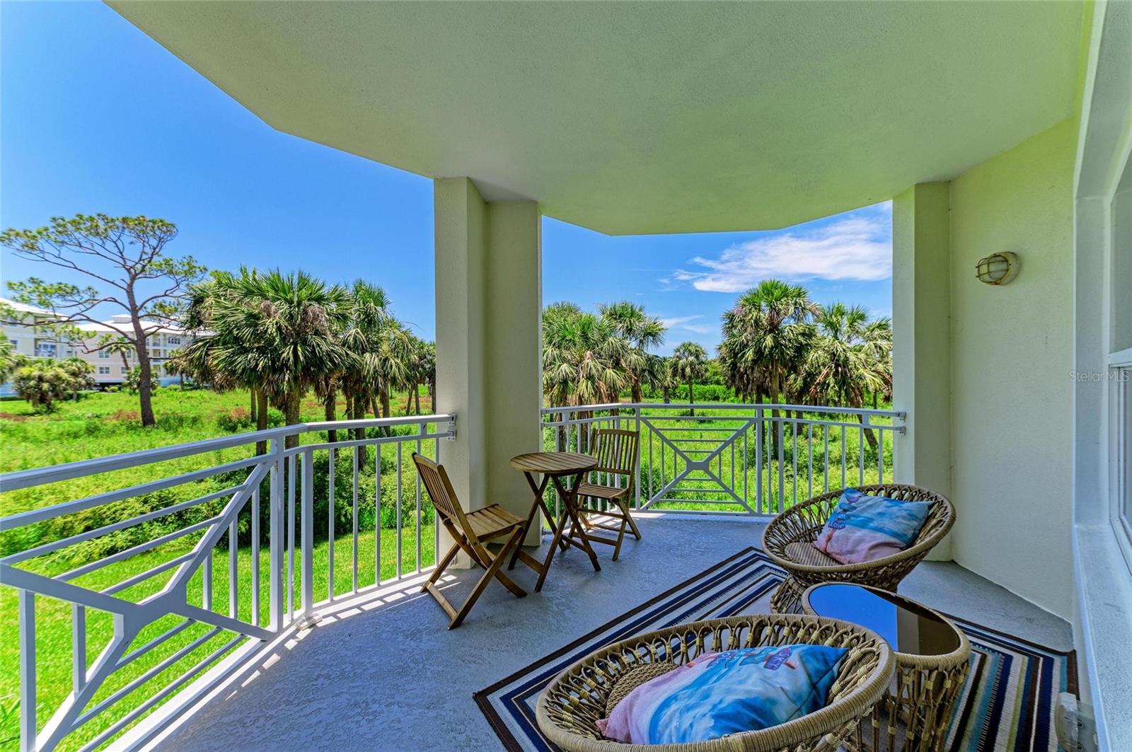 PALMA SOLA BAY CLUB PH 1 - Residential