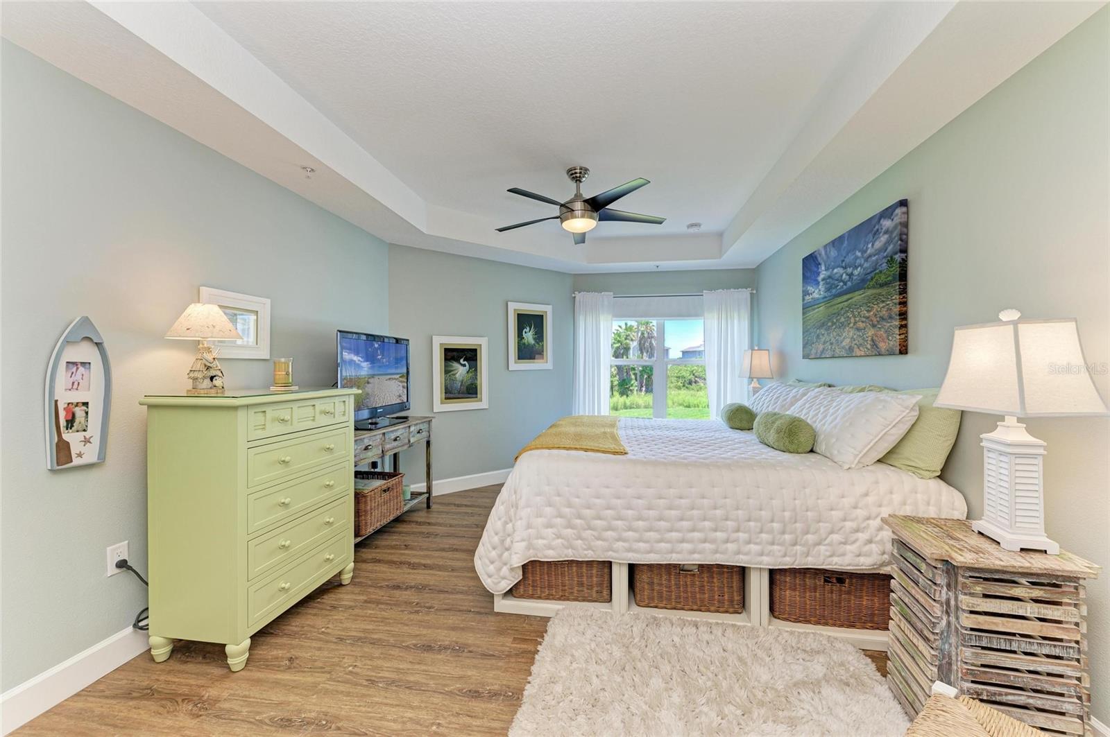 PALMA SOLA BAY CLUB PH 1 - Residential