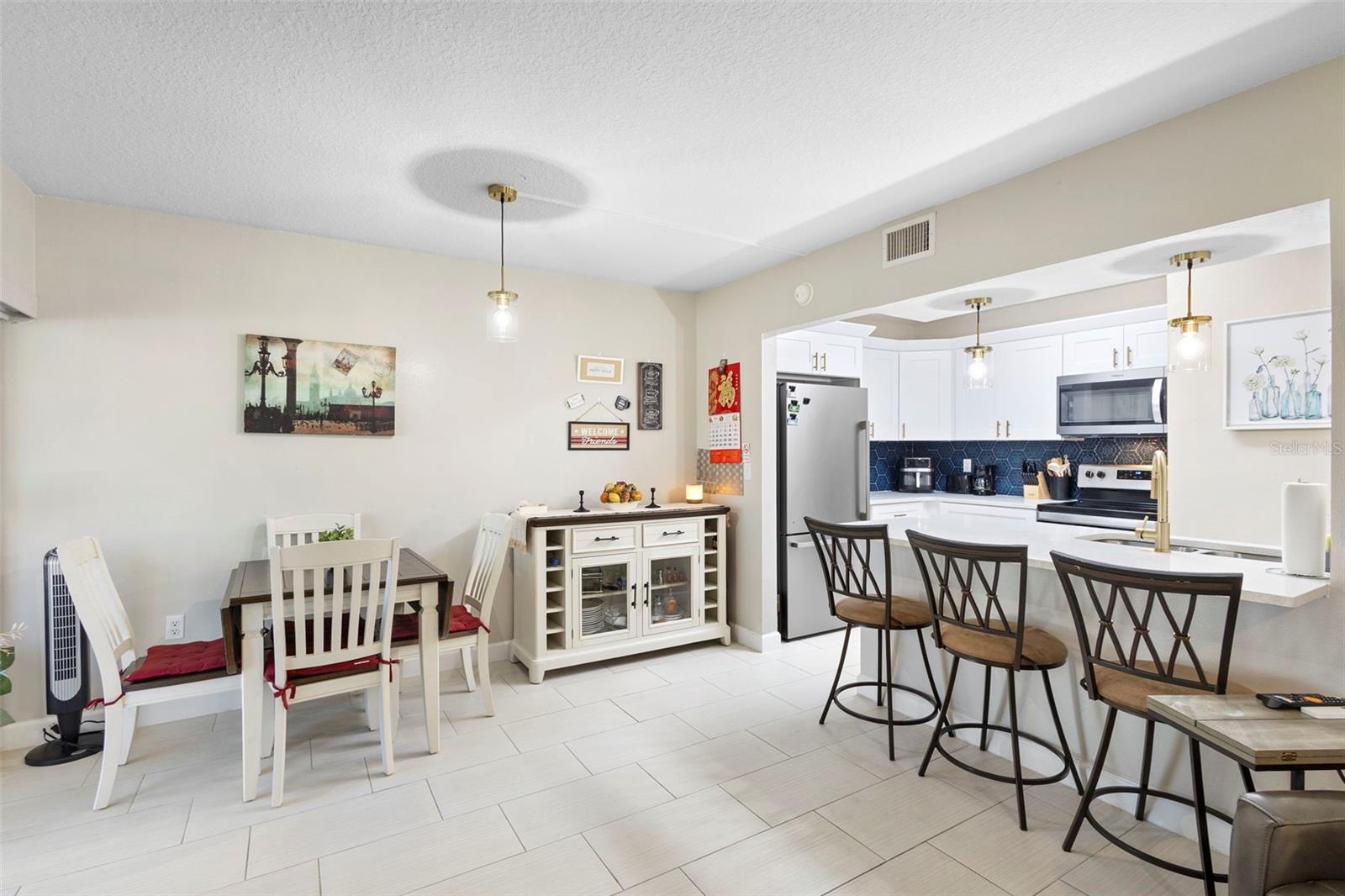 EDGEWATER CONDO APTS - Residential