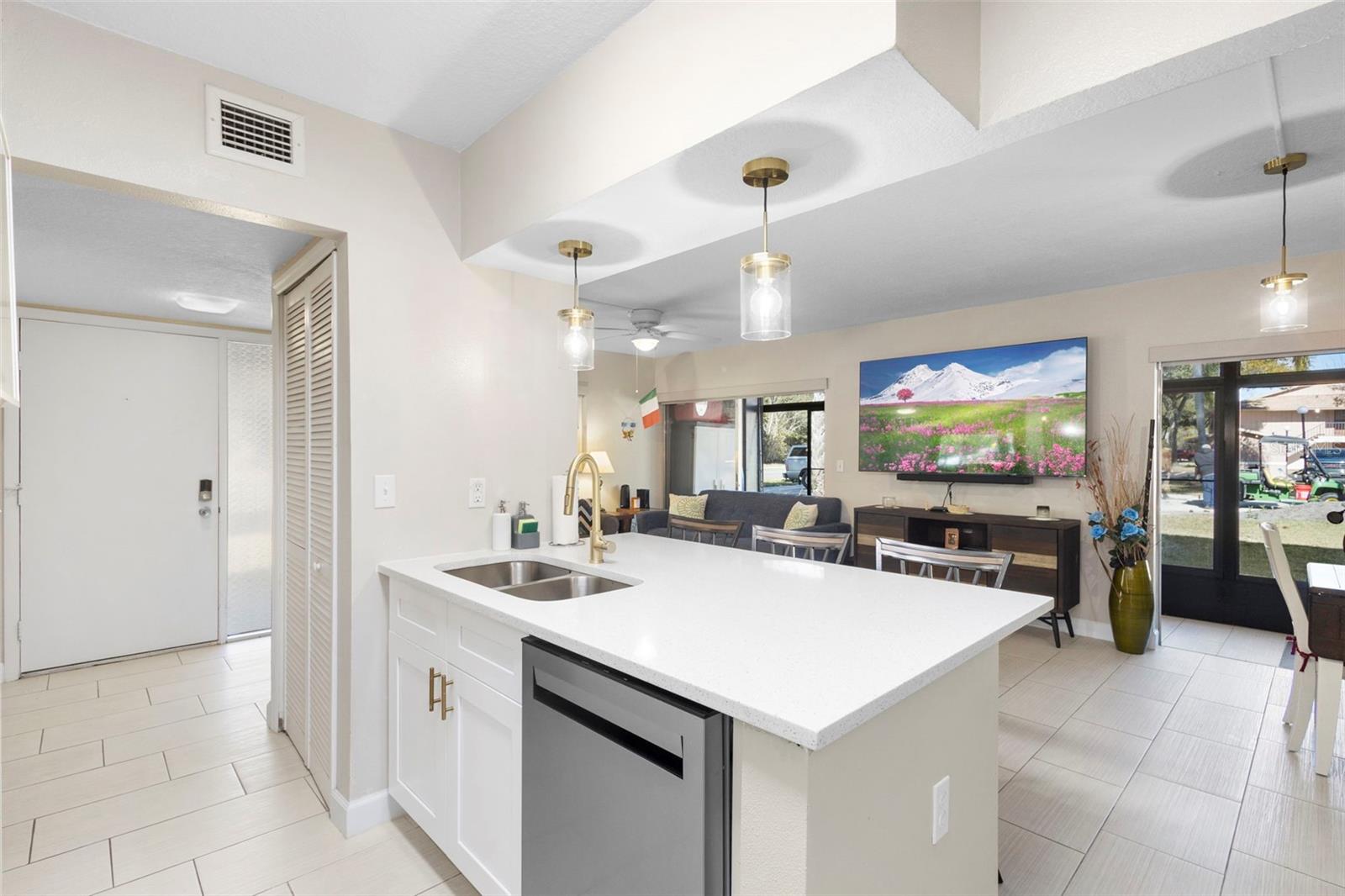 EDGEWATER CONDO APTS - Residential