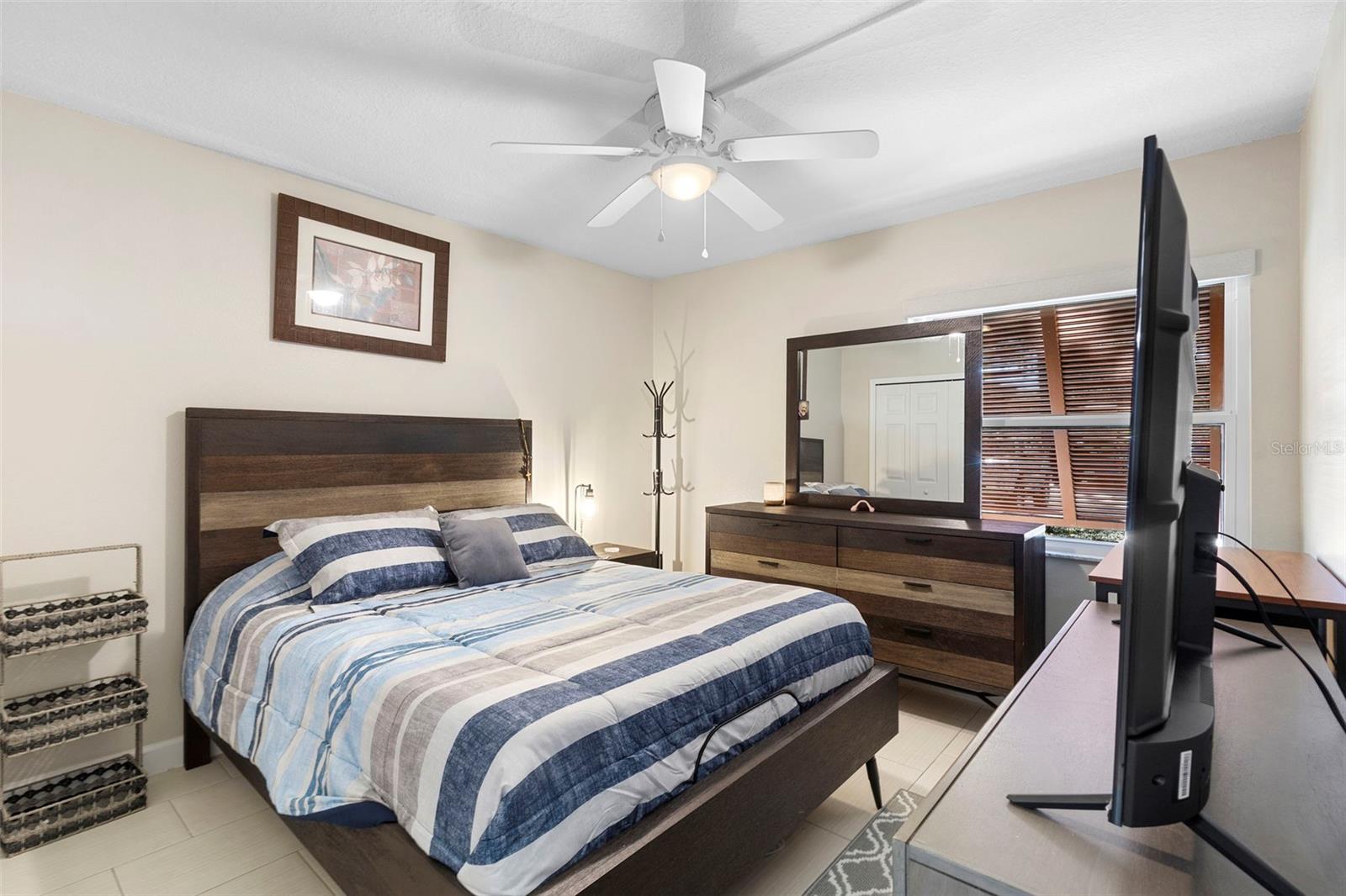 EDGEWATER CONDO APTS - Residential