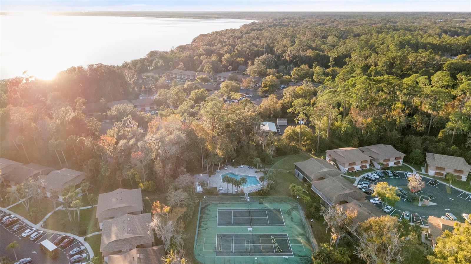 EDGEWATER CONDO APTS - Residential