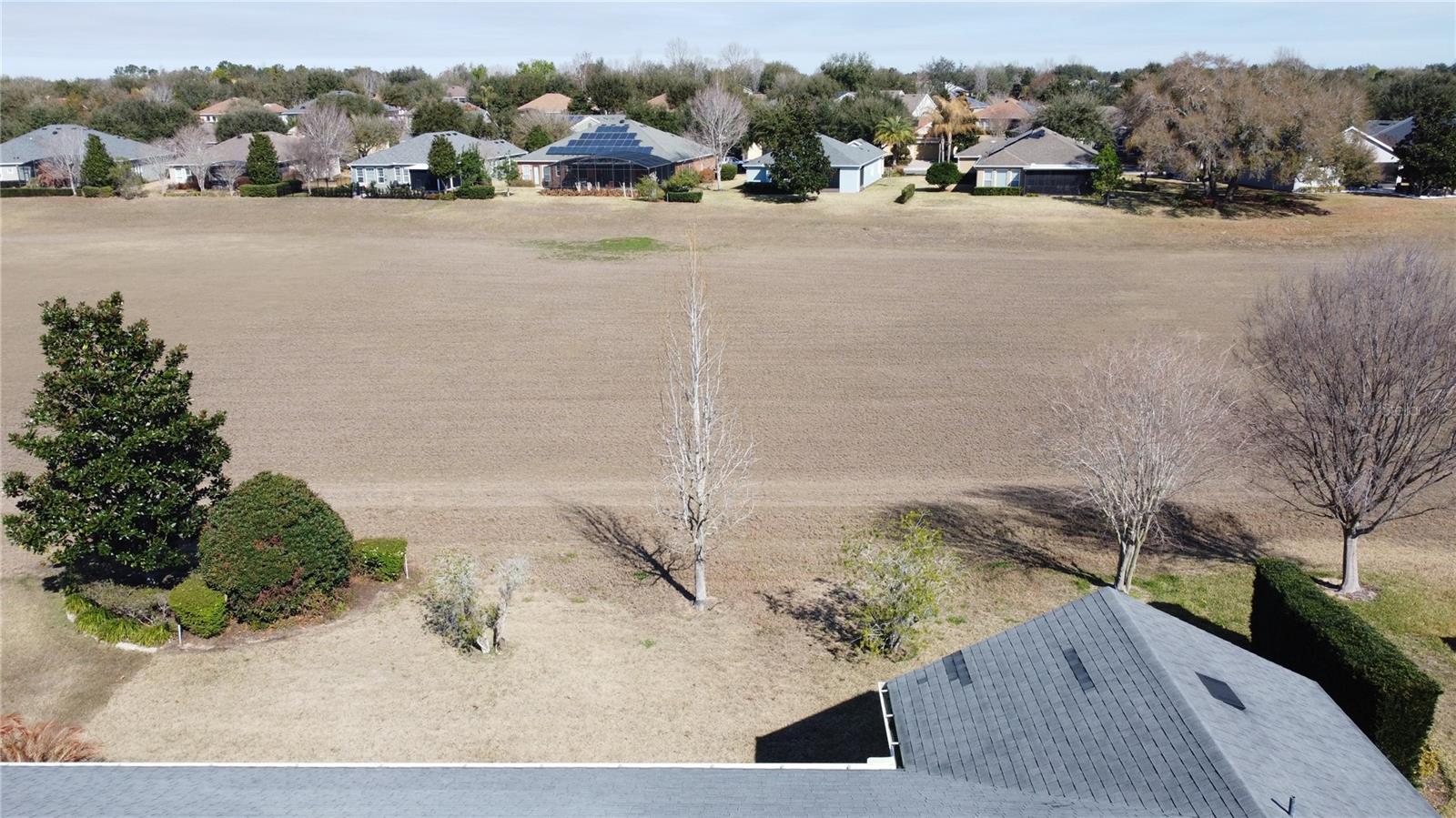 CASCADES OF GROVELAND (TRILOGY) - Residential