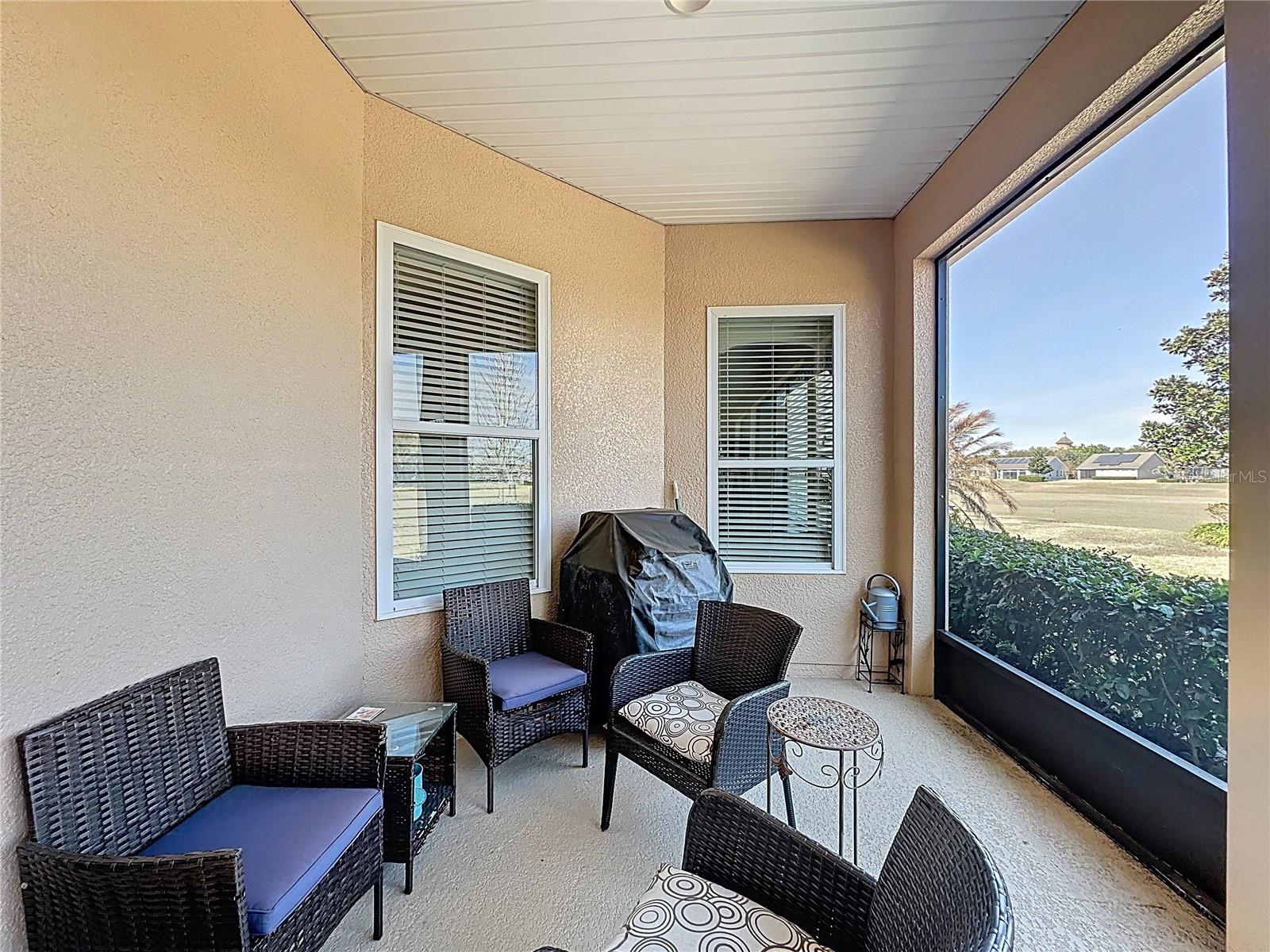 CASCADES OF GROVELAND (TRILOGY) - Residential