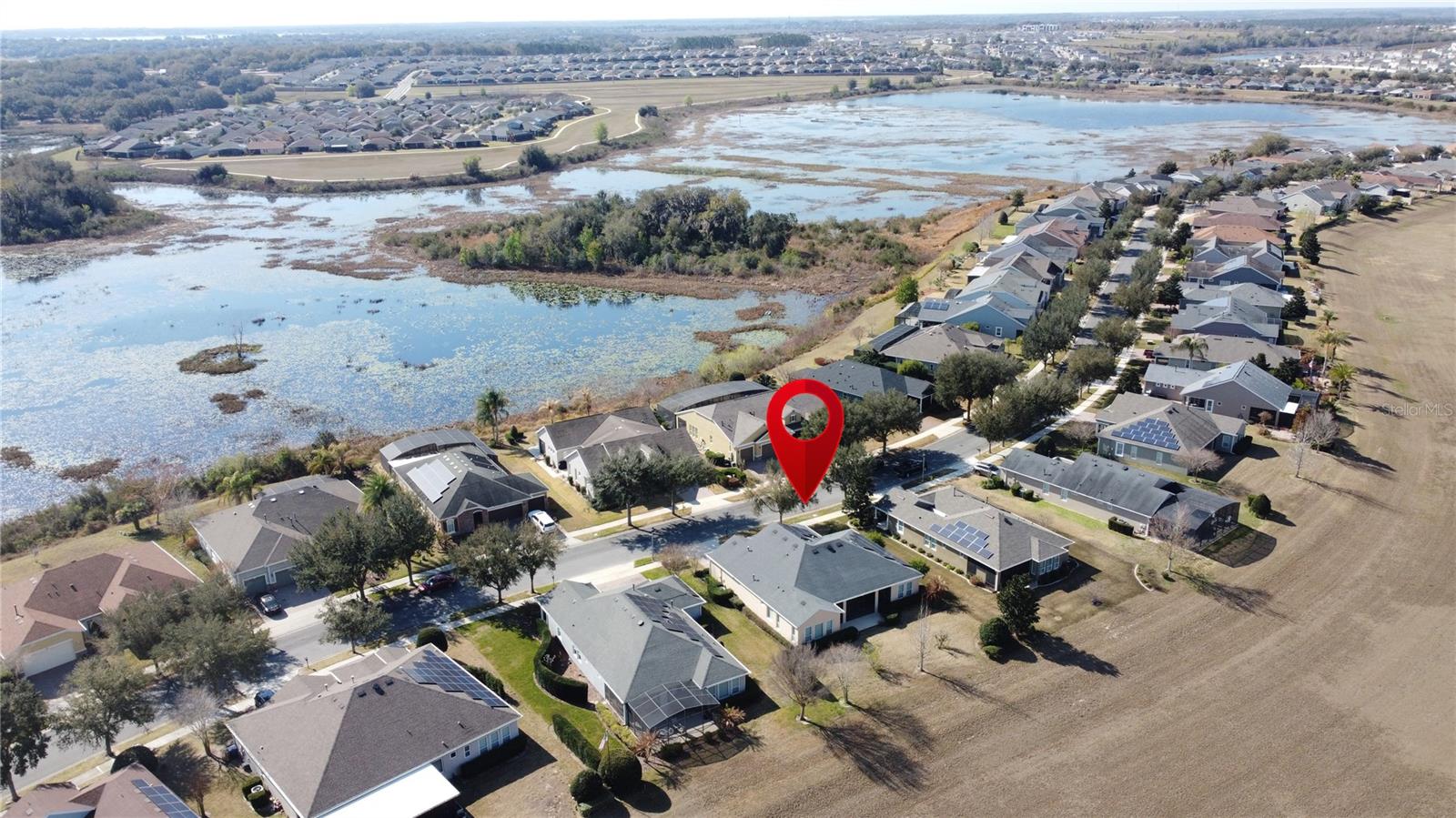 CASCADES OF GROVELAND (TRILOGY) - Residential