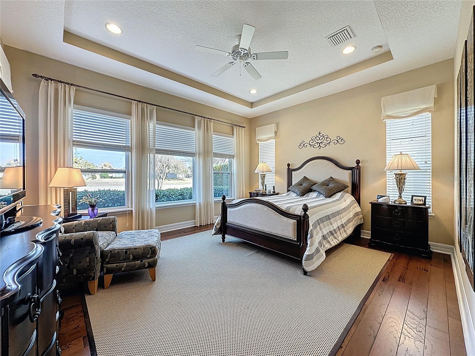 CASCADES OF GROVELAND (TRILOGY) - Residential