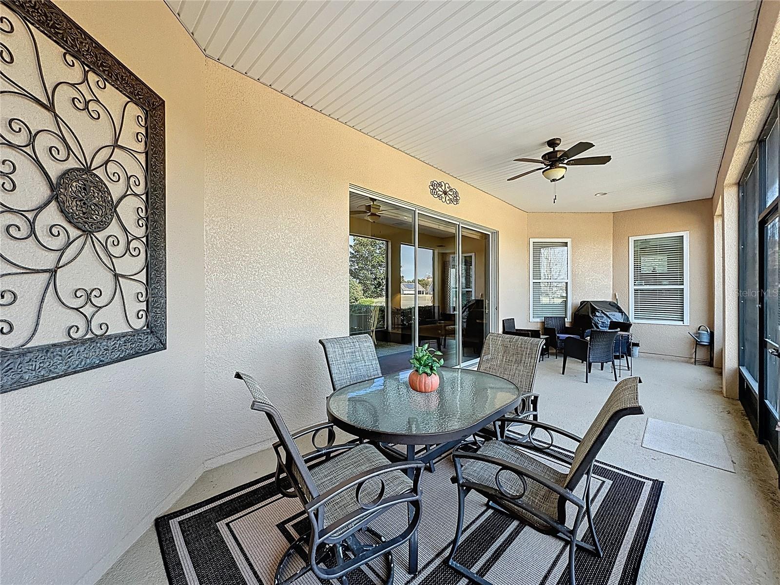 CASCADES OF GROVELAND (TRILOGY) - Residential