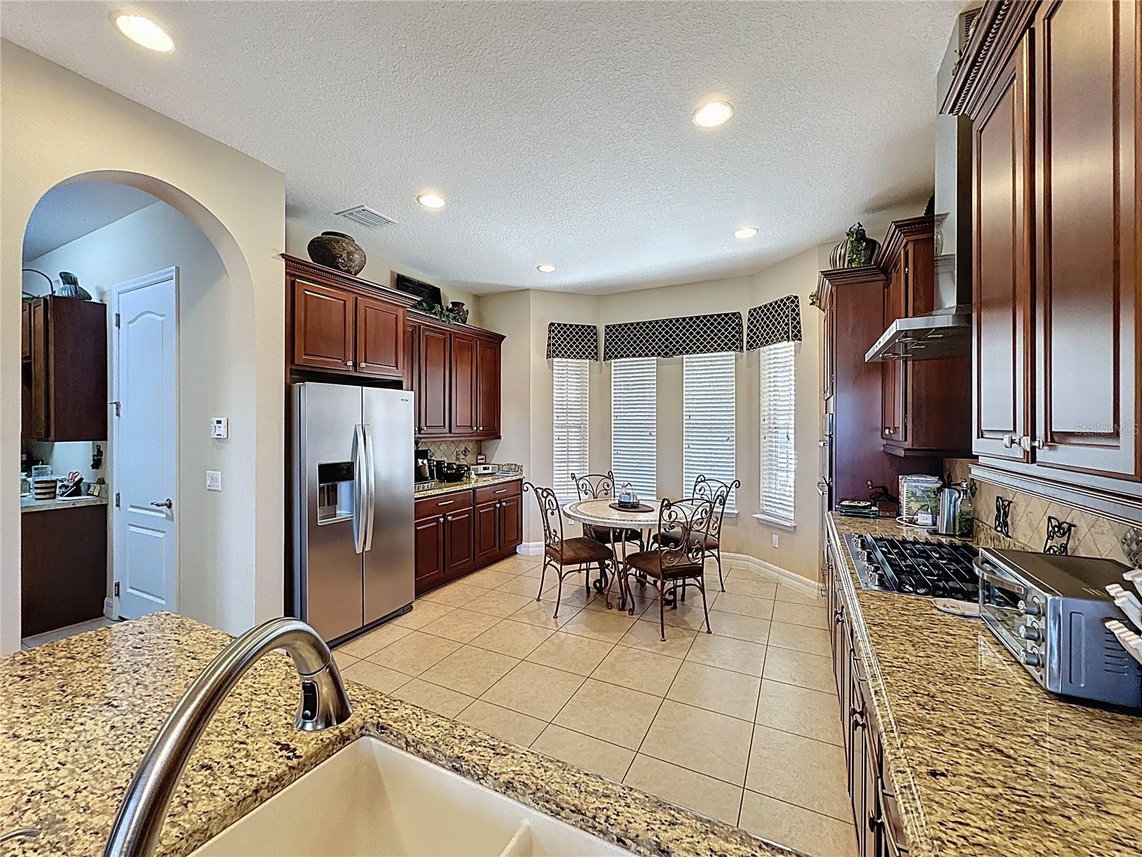 CASCADES OF GROVELAND (TRILOGY) - Residential