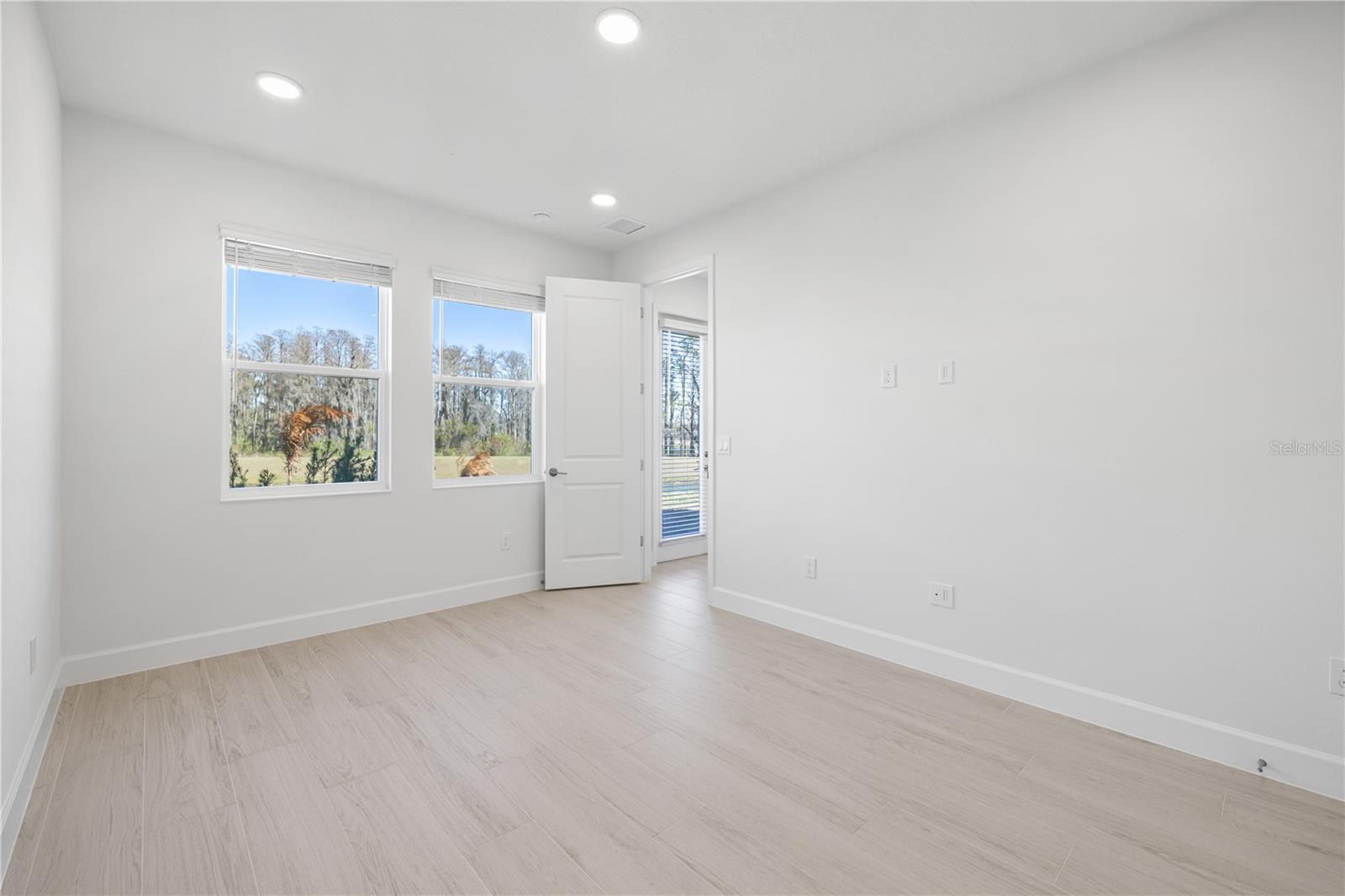 LAKE STAR AT OVATION PHASE 1B - Residential