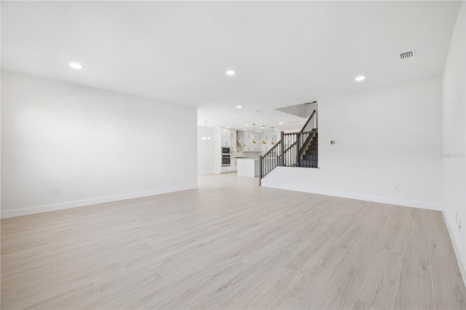 LAKE STAR AT OVATION PHASE 1B - Residential