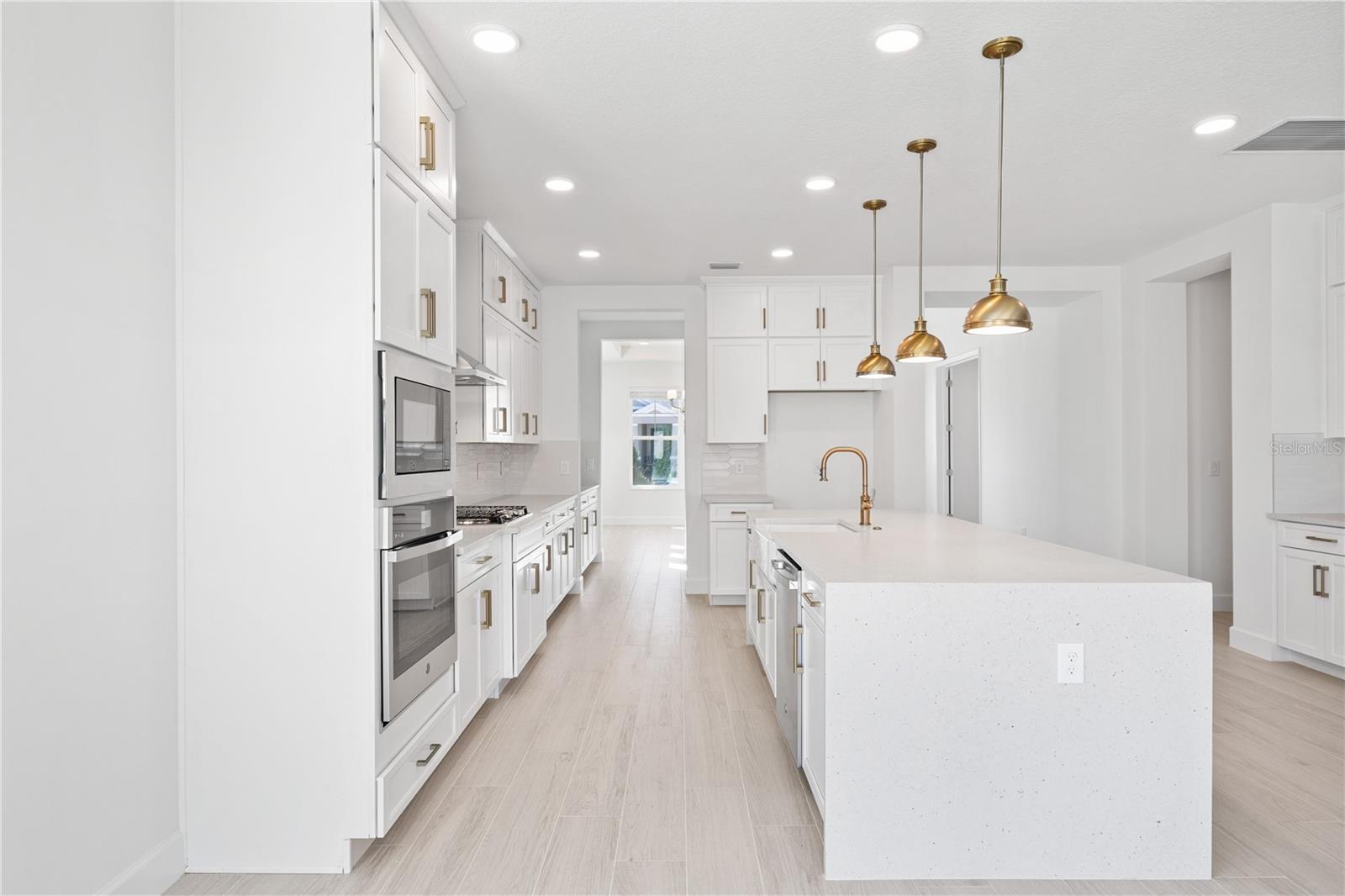 LAKE STAR AT OVATION PHASE 1B - Residential