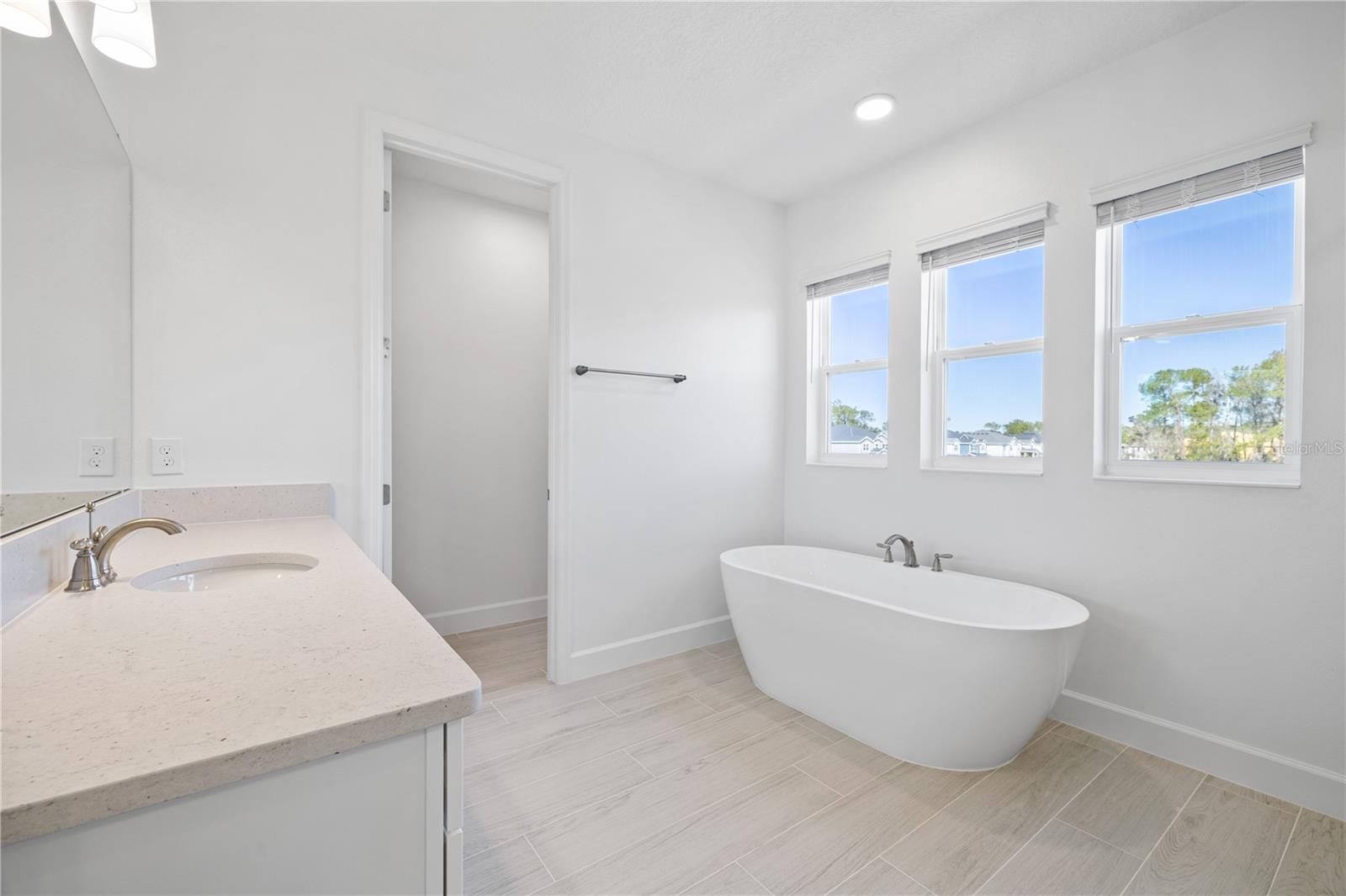 LAKE STAR AT OVATION PHASE 1B - Residential