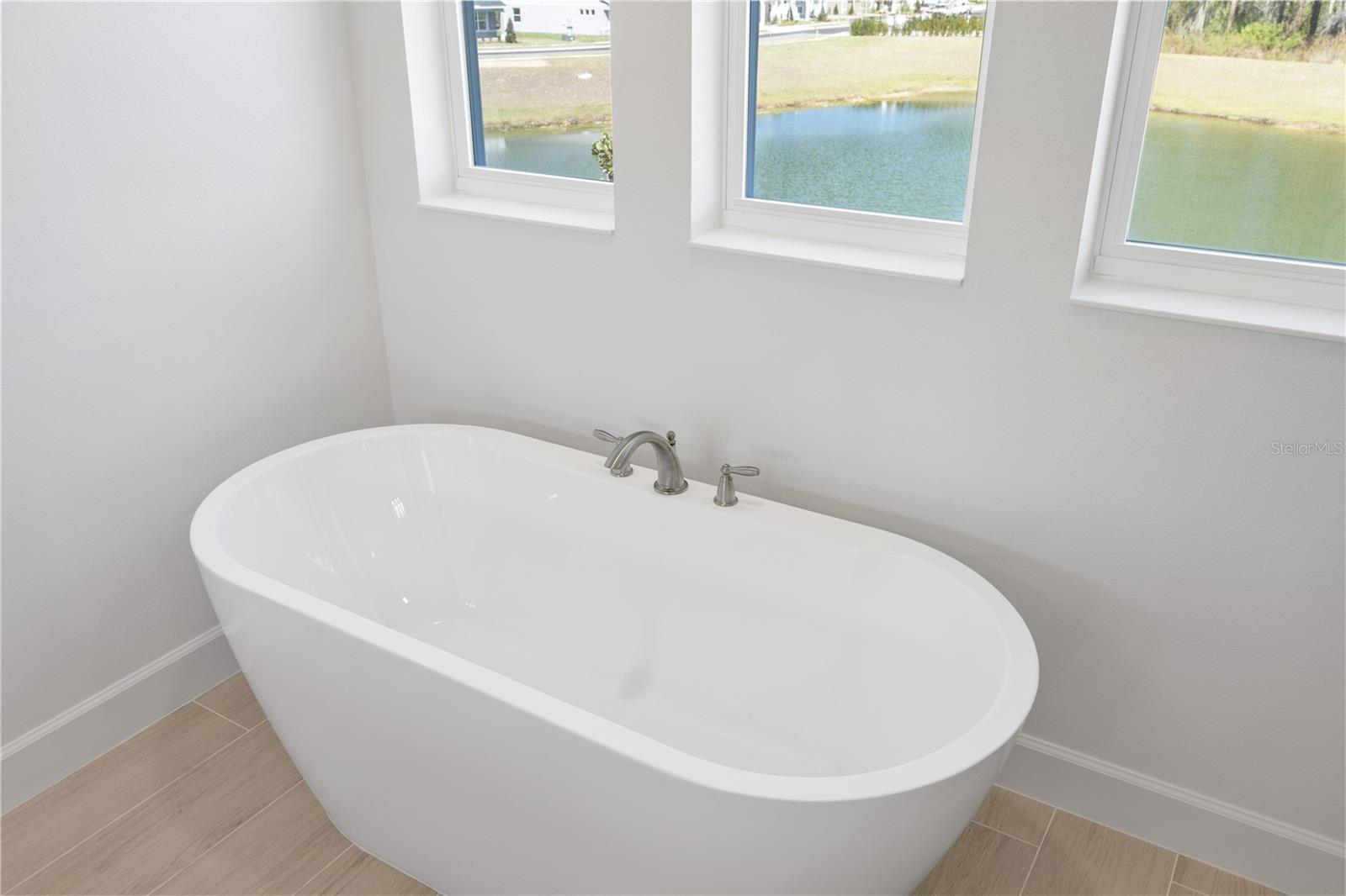 LAKE STAR AT OVATION PHASE 1B - Residential