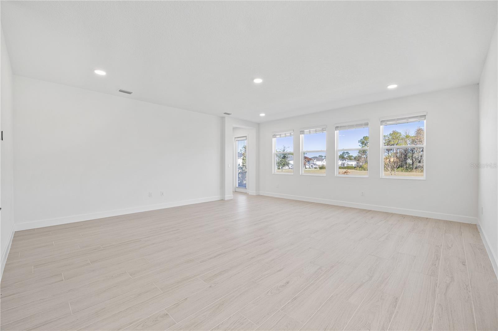 LAKE STAR AT OVATION PHASE 1B - Residential