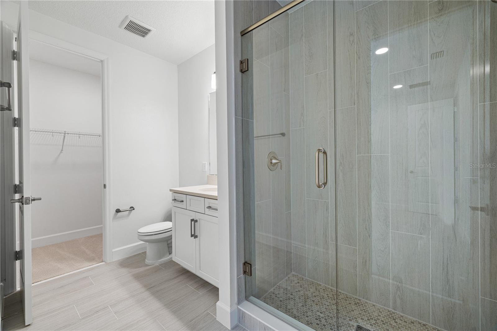 LAKE STAR AT OVATION PHASE 1B - Residential