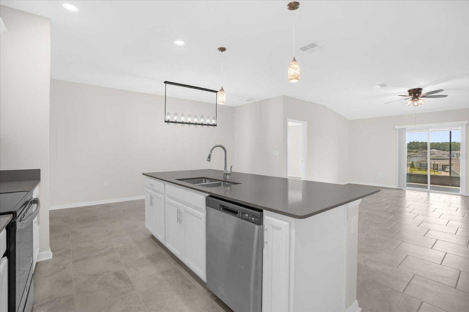 5120 TANZANITE DRIVE