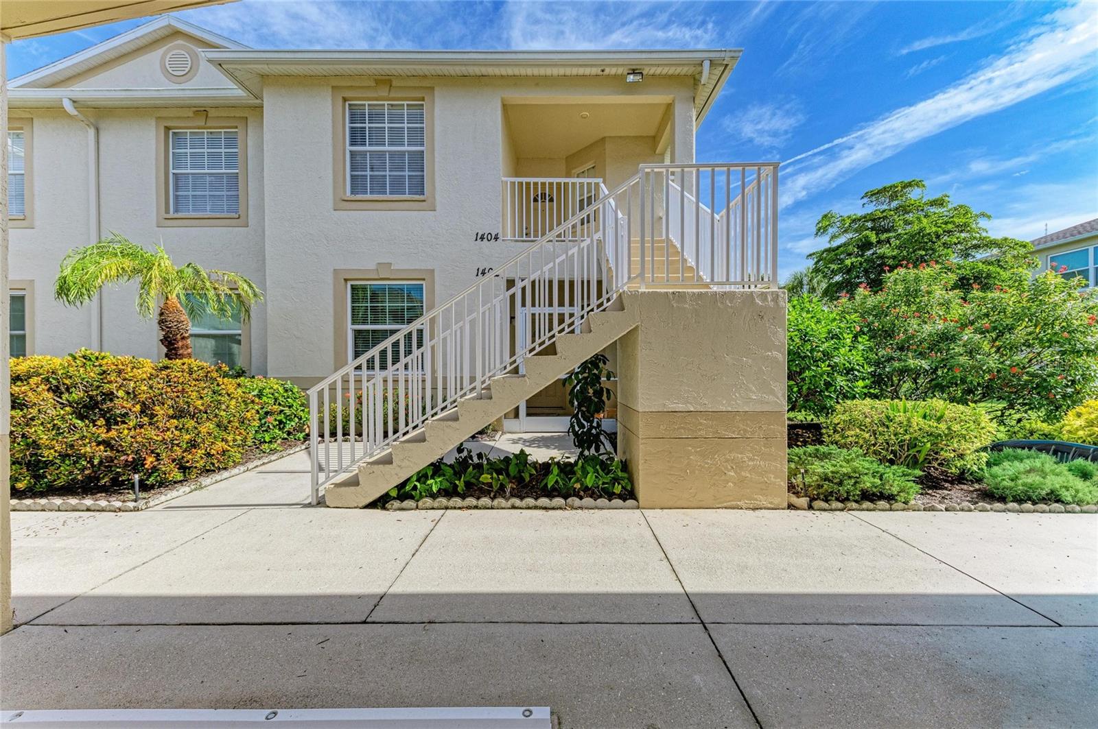 Search Properties for Sale 3 1404 AUBURN LAKES CIRCLE 4
