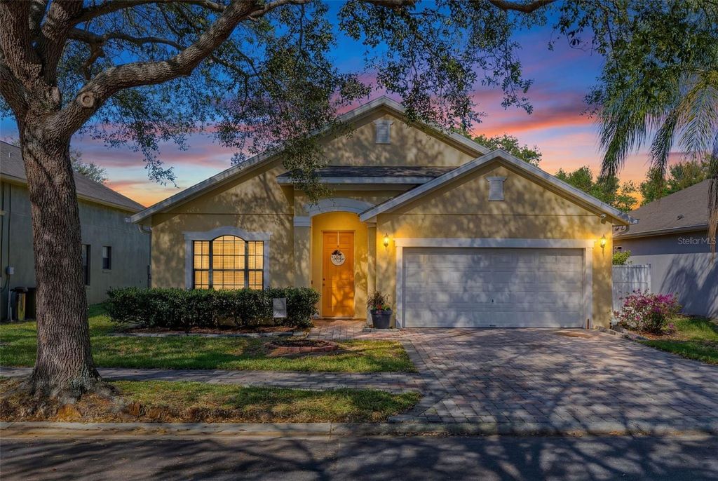 Photo of 947 Bridgeford Crossing Boulevard, Davenport, FL 33837 (MLS # S5145175)