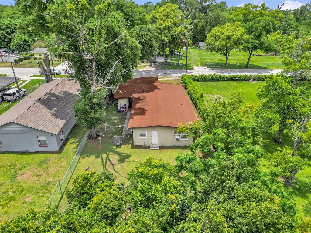 Photo of 1113 S Lee Avenue, Orlando, FL 32805 (MLS # O6417779)