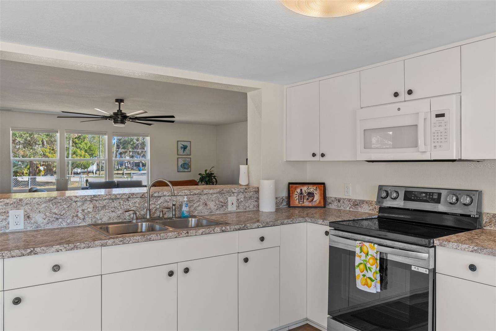 WEEKI WACHEE GARDENS ADD - Residential