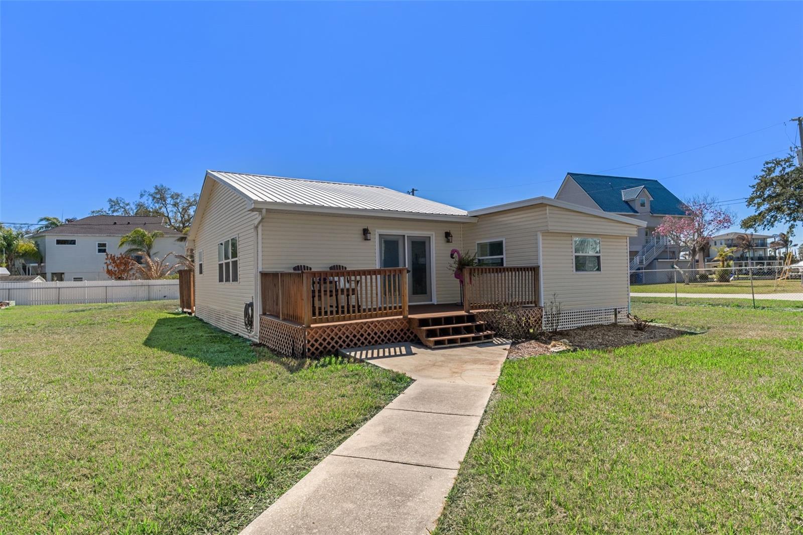 WEEKI WACHEE GARDENS ADD - Residential