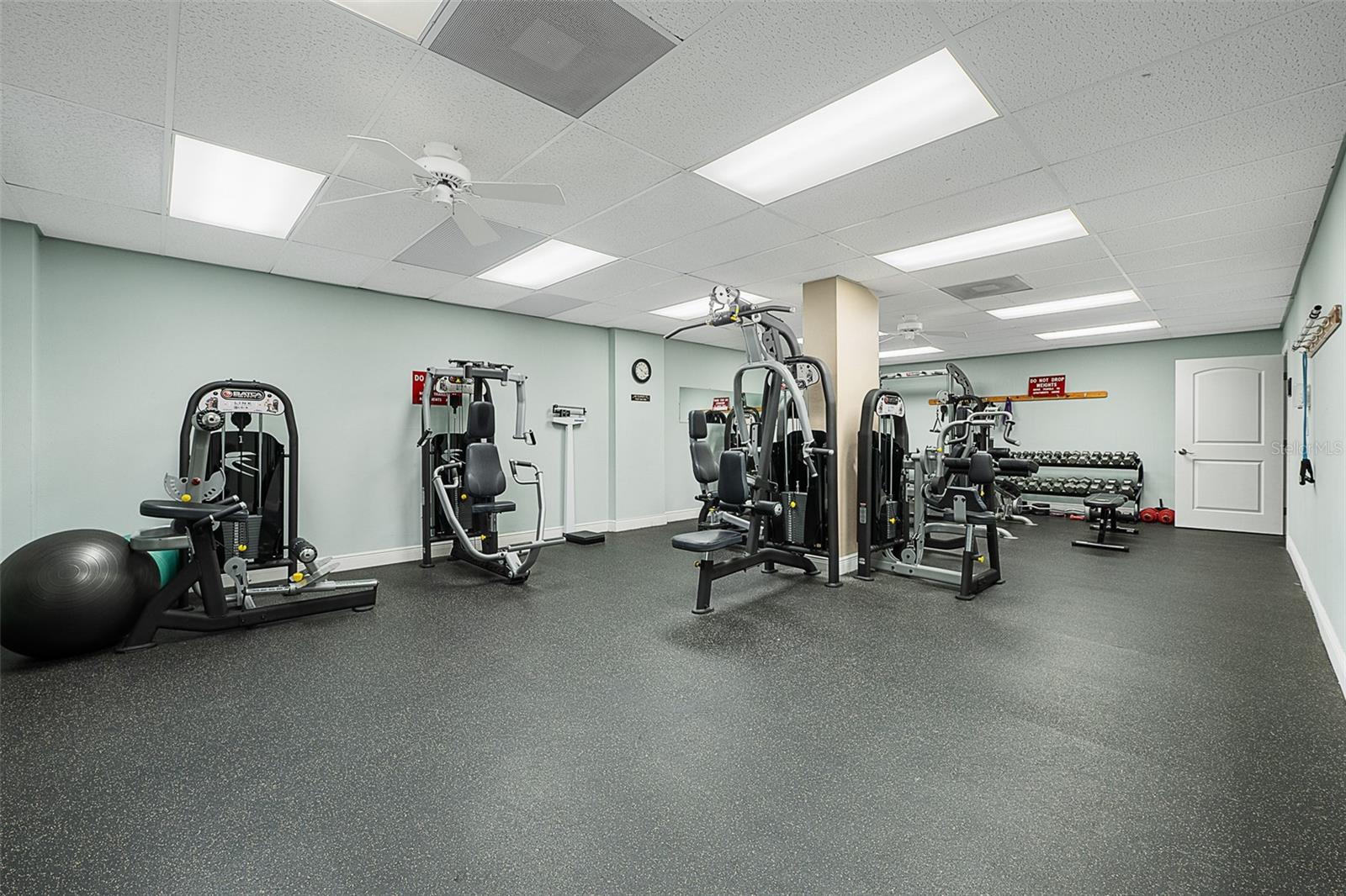 BAYSHORE BATH & TENNIS CLUB CONDO - Residential
