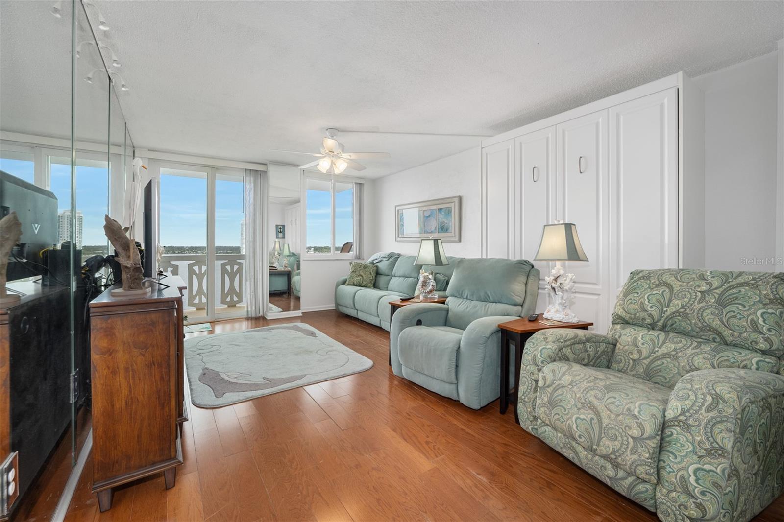 BAYSHORE BATH & TENNIS CLUB CONDO - Residential