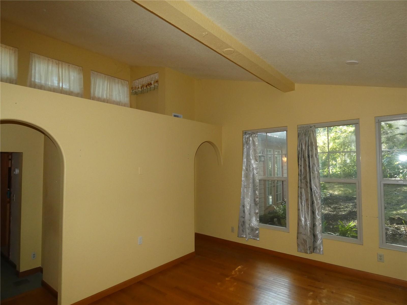 PONCE DE LEON SPGS UN 1 - Residential