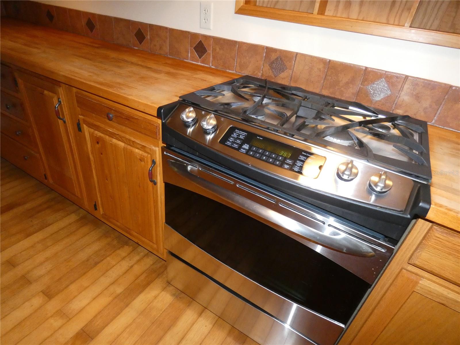 PONCE DE LEON SPGS UN 1 - Residential