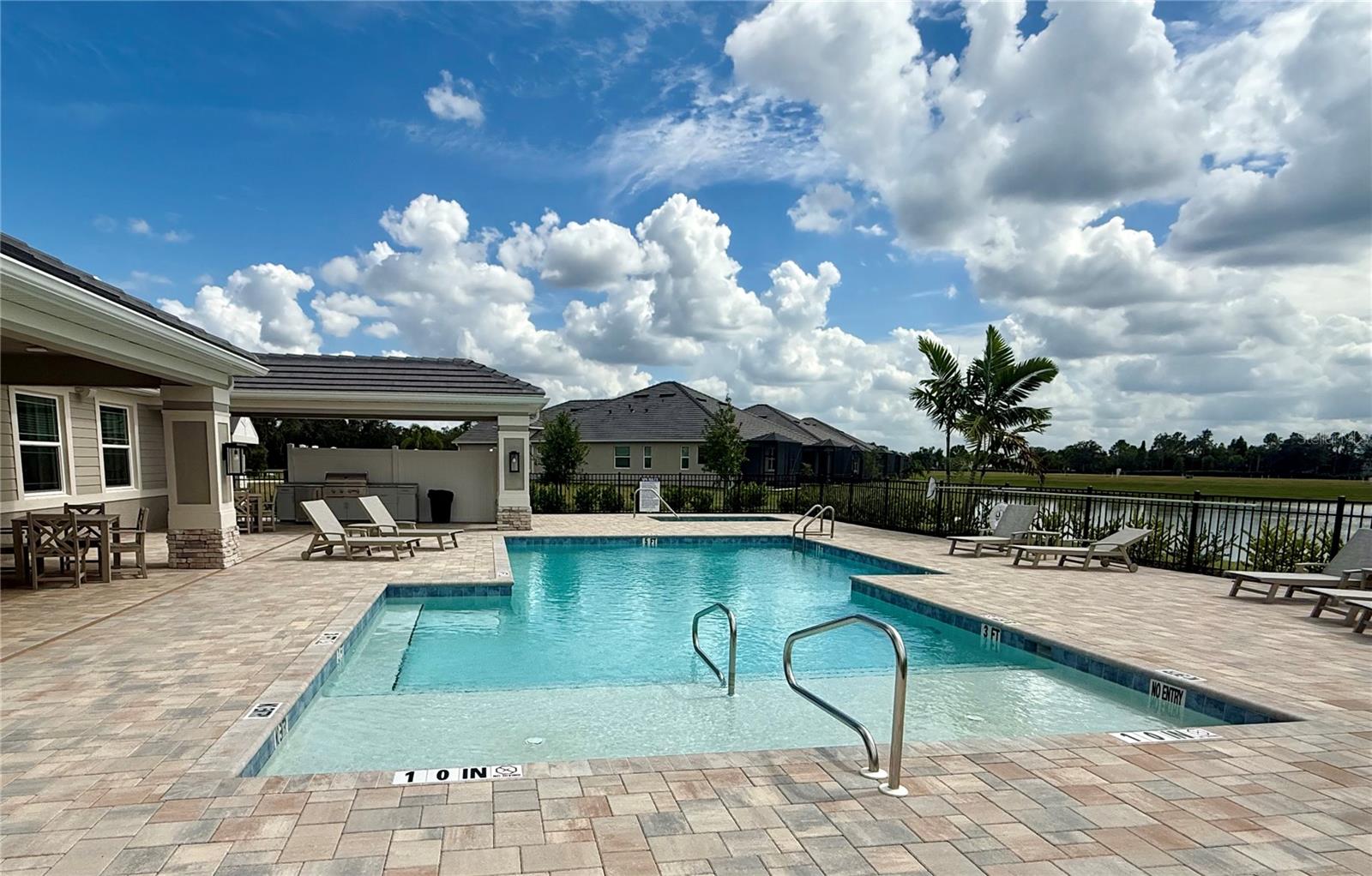 CROSS CREEK PH I-D - Residential