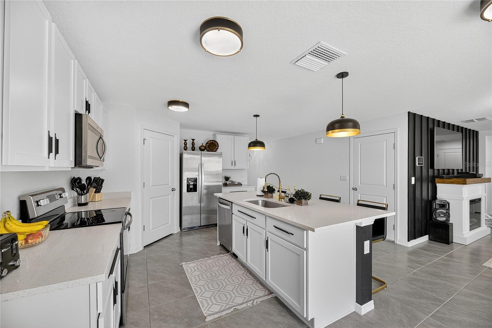 NORTH PK ISLE PH 2B & 3A - Residential